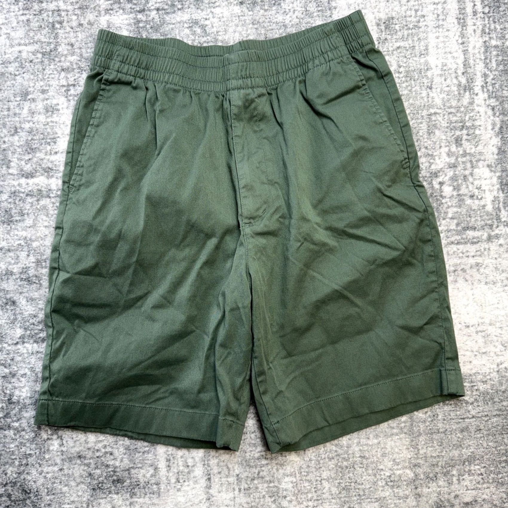 Uniqlo Uniqlo Dry Stretch Easy Shorts Mens M Green Elastic Waist Twill Casual 28x7 Athletic Chino Front Flat Pocket Slash Inseam 7in Size US 31 - 2 Thumbnail
