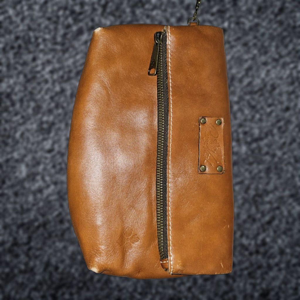Patricia Nash VINTAGE Patricia Nash Valerie Leather Fold-Over Wristlet Clutch Cognac Tan Clutch Women Medium Size ONE SIZE - 1 Thumbnail