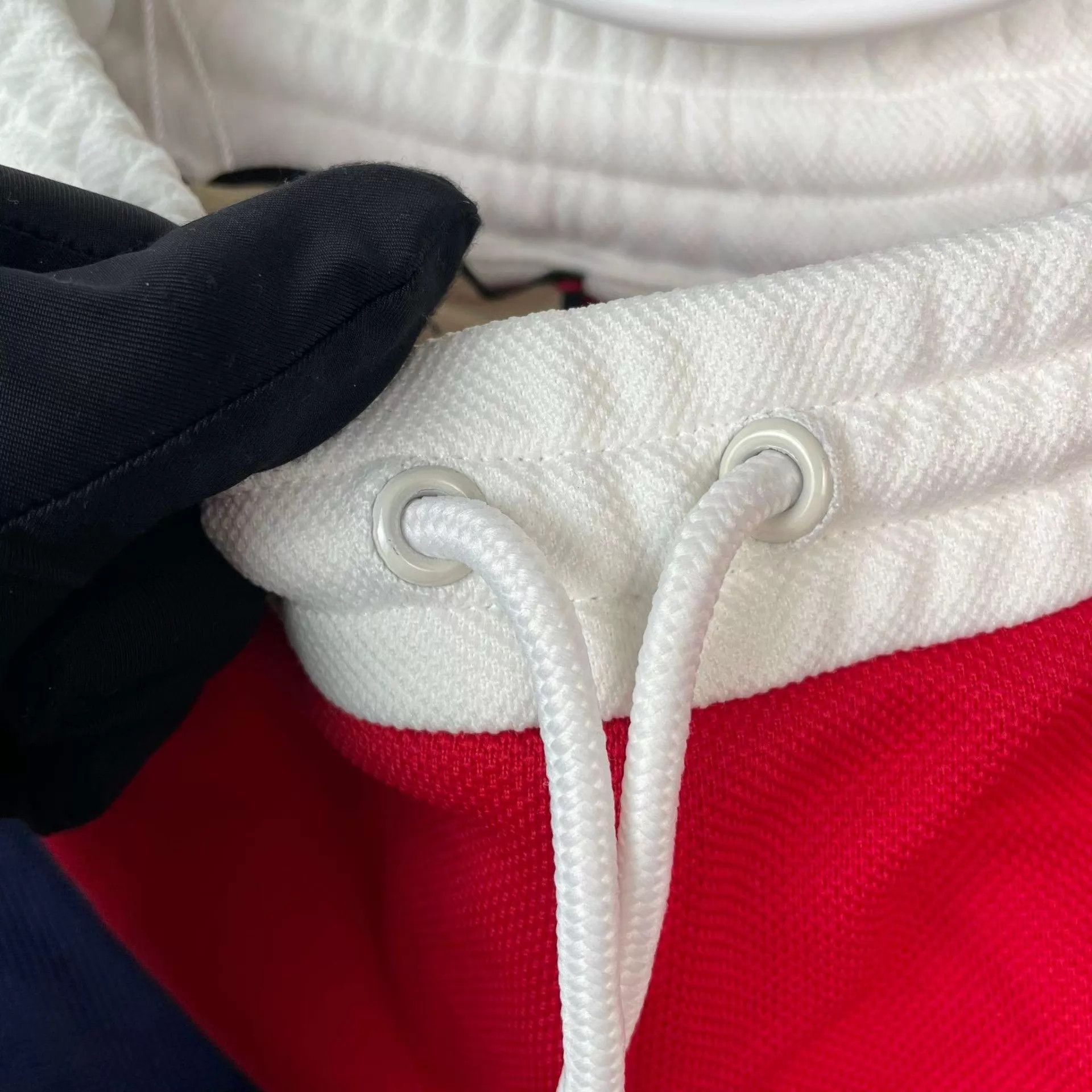 Gucci Gucci 99 New Red XS Shorts Size 25" / US 0 / IT 36 - 6 Thumbnail