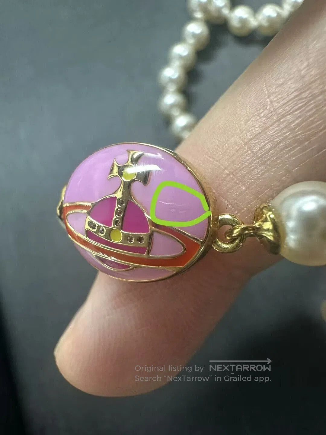 Vivienne Westwood vivienne westwood pearl necklace with enamel clasp. Size ONE SIZE - 2 Thumbnail