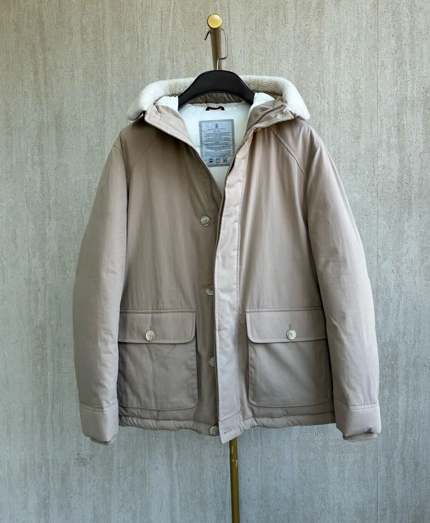 Brunello Cucinelli Brunello Cucinelli Beige Down Jacket. Size US M / EU 48-50 / 2 - 1 Thumbnail
