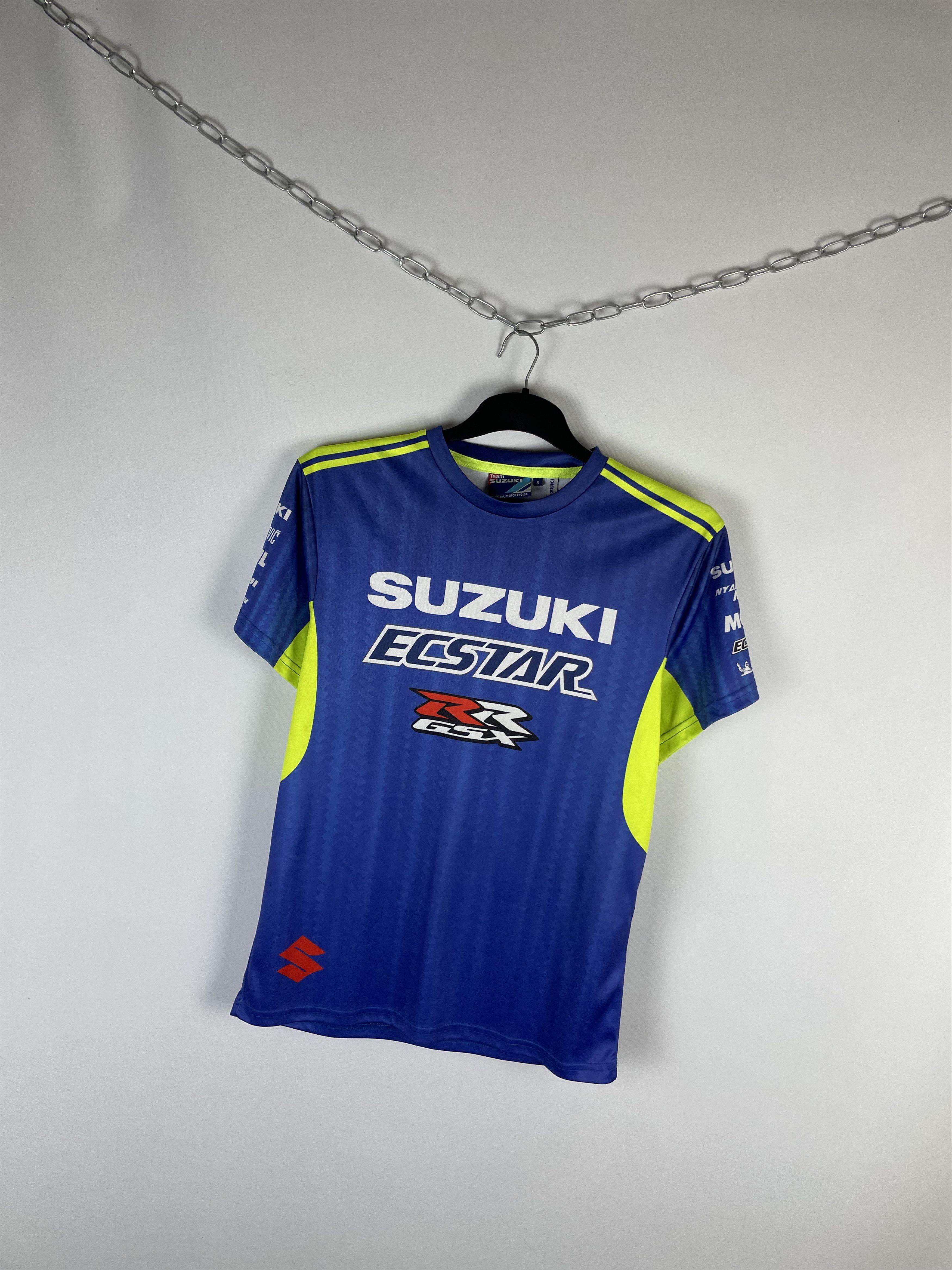 Japanese Brand Vintage Y2K Suzuki Ecstar Racing T-shirt Streetwear Size US S / EU 44-46 / 1 - 2 Thumbnail