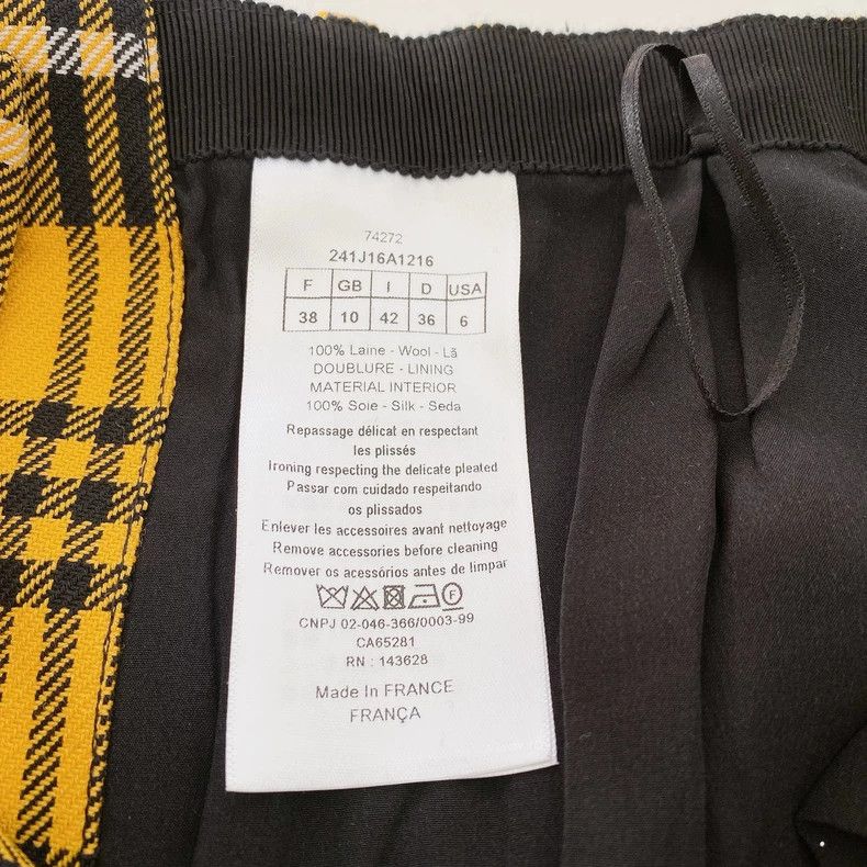 Dior Dior Plaid skirt Size 25" / US 0 / IT 36 - 6 Thumbnail