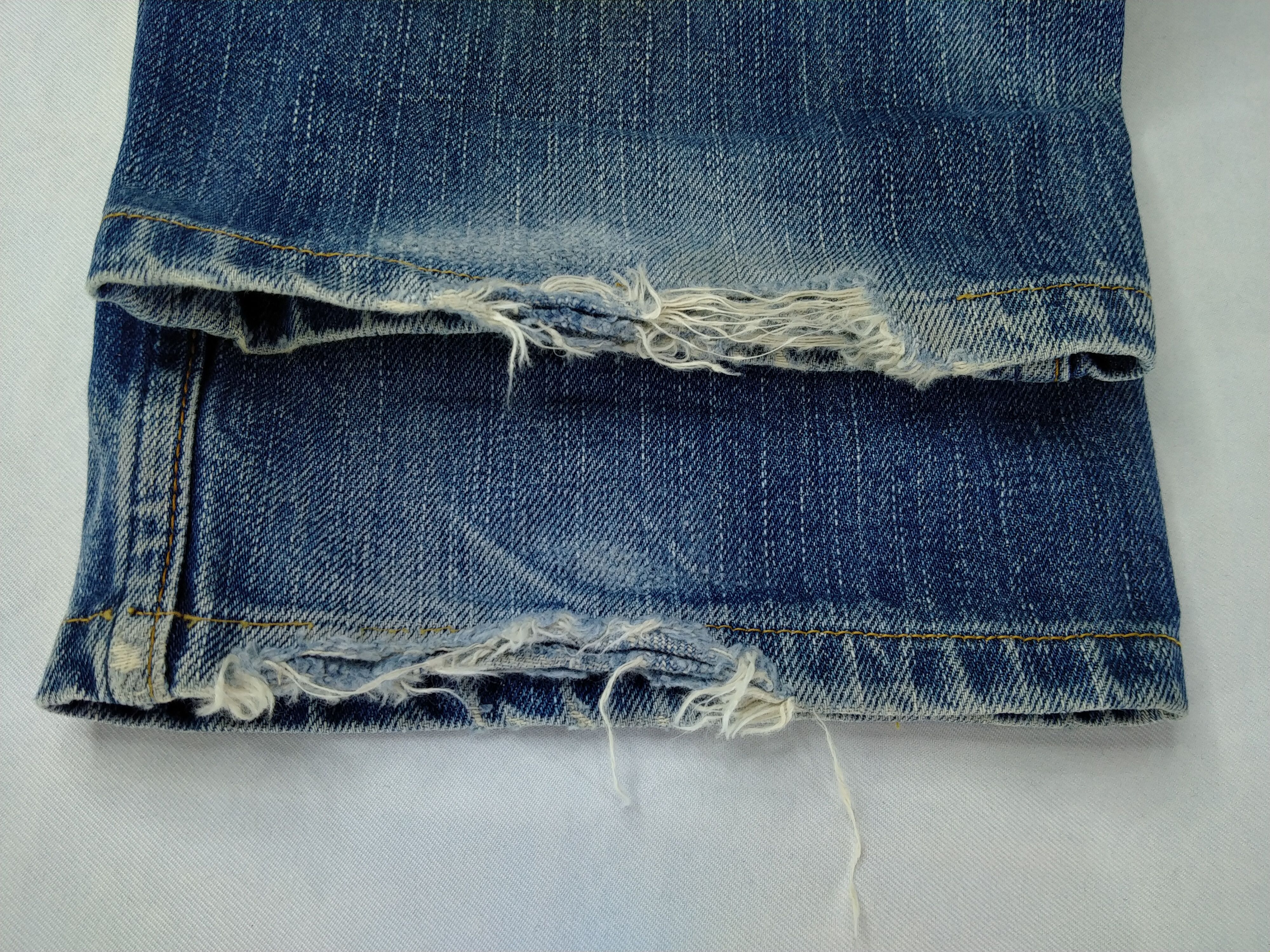 Levi's Distressed Blue Vintage Levi's 505 Jeans 32x29 Denim -JN977 Size US 32 / EU 48 - 11 Thumbnail