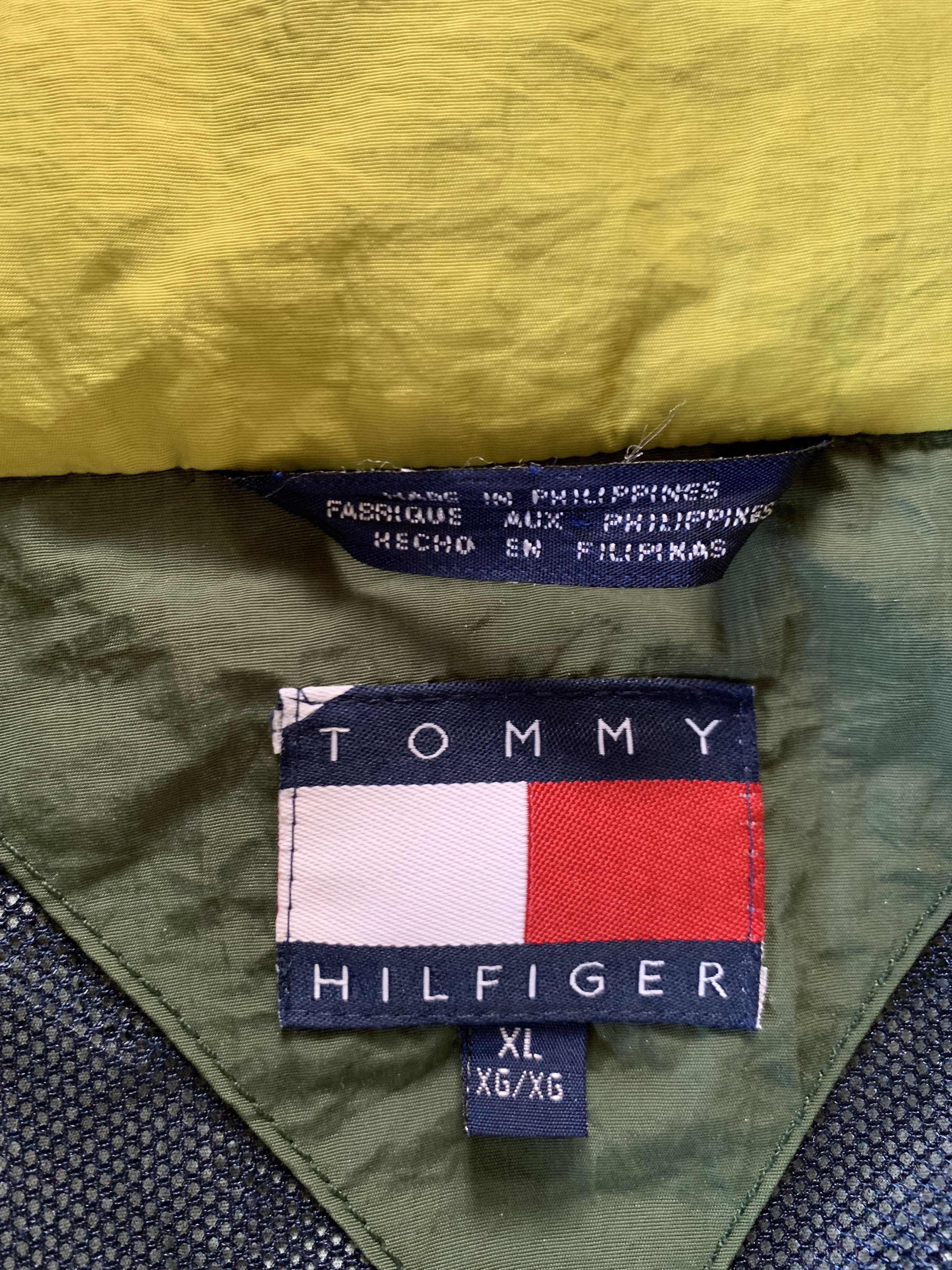 Tommy Hilfiger × Vintage Vintage Tommy Hilfiger Windbreaker Jacket 90s Size US XL / EU 56 / 4 - 8 Thumbnail