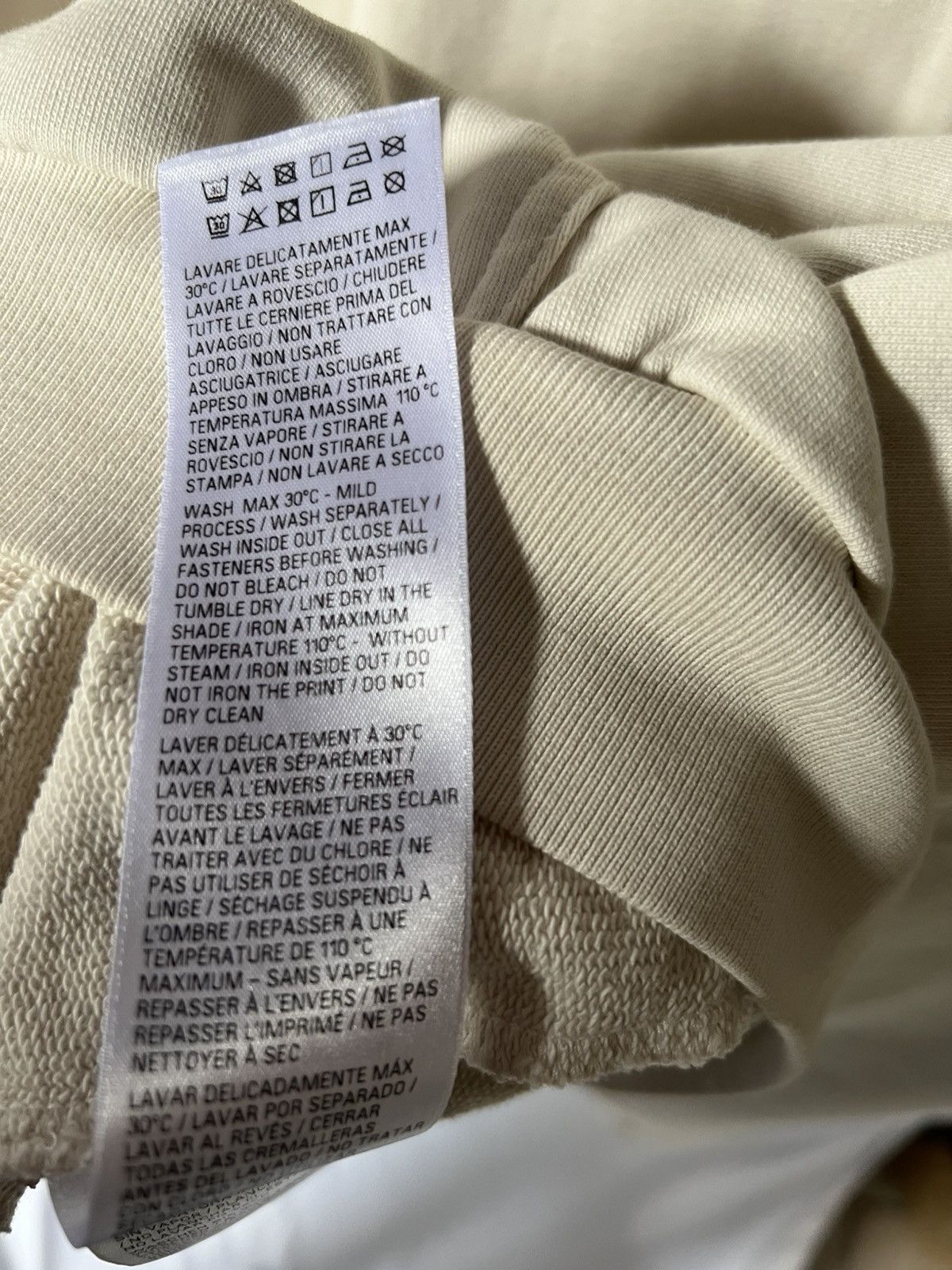 Balenciaga Balenciaga Erewhon Hoodie Size US M / EU 48-50 / 2 - 11 Thumbnail
