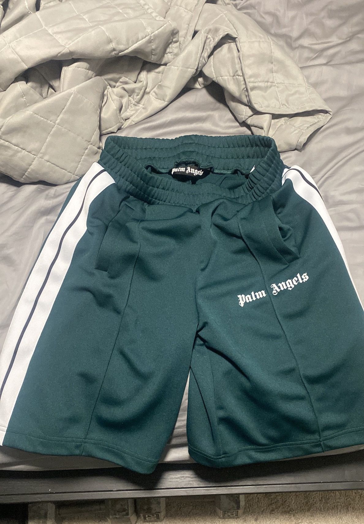 Palm Angels Palm Angels Tracksuit Green Shorts Size US 29 - 1 Thumbnail