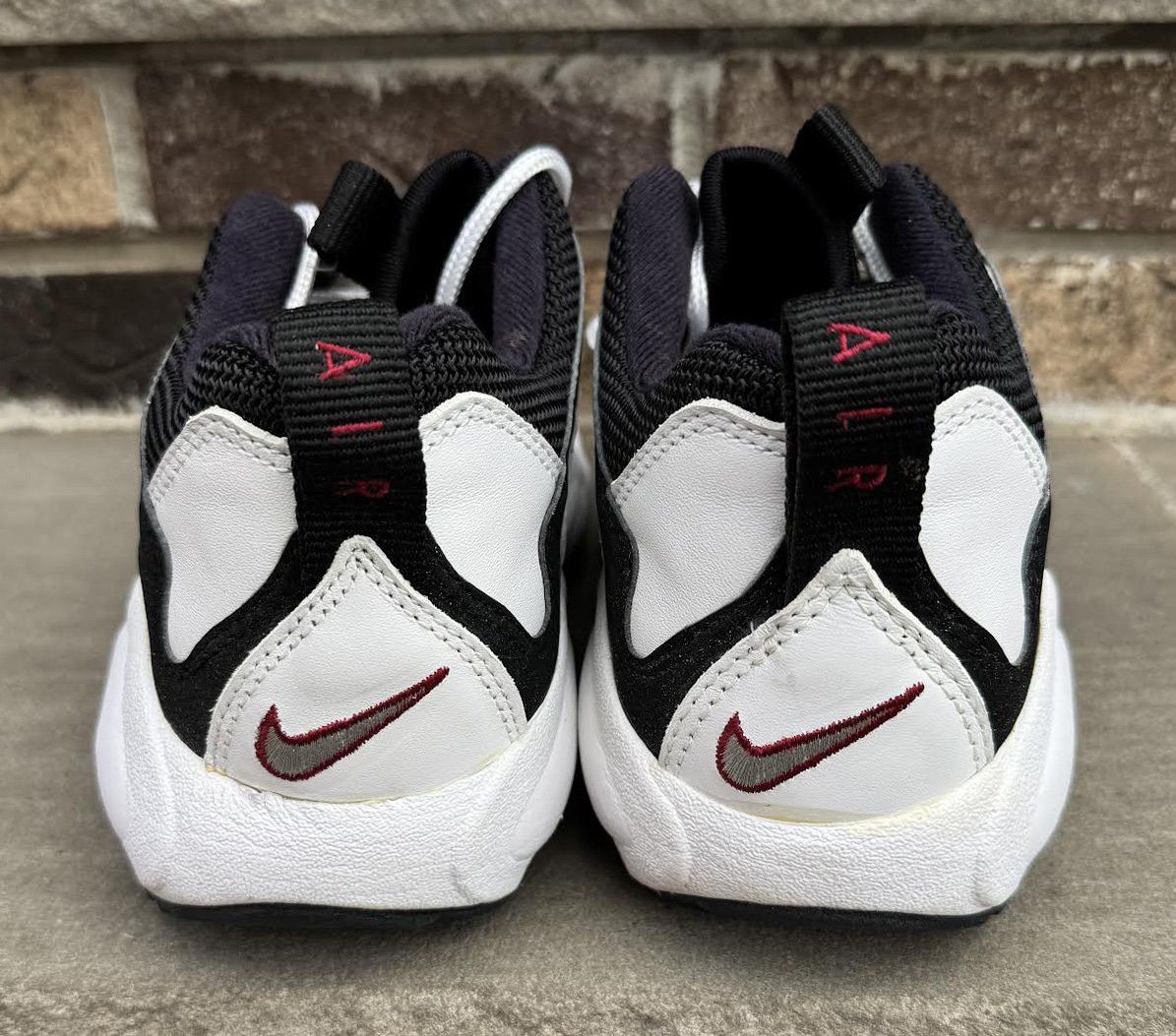 Nike Nike Air Lambaste White / Metallic Silver / Black Size 10 DS Size US 10.5 / EU 43-44 - 5 Thumbnail