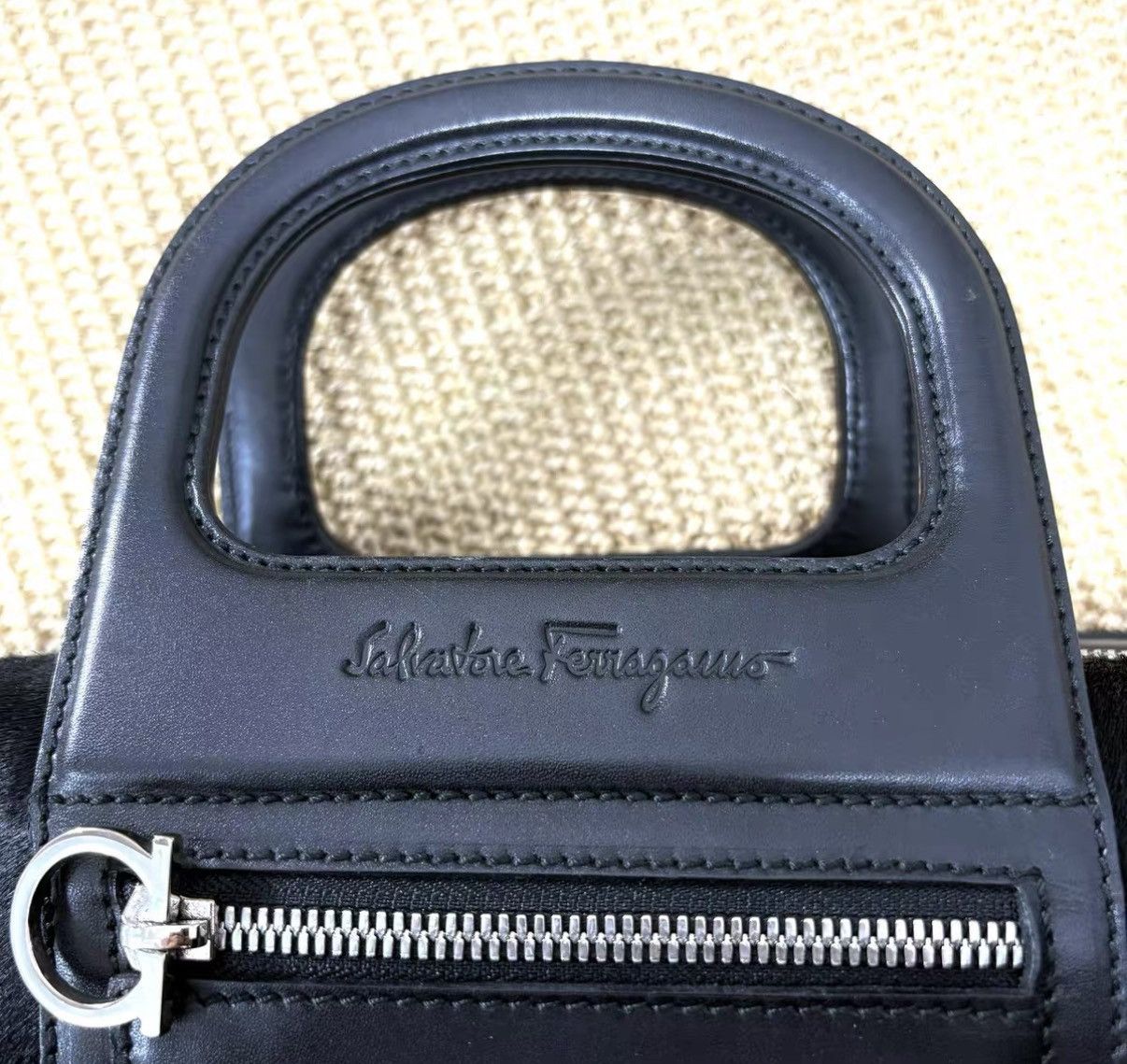 Salvatore Ferragamo Salvatore Ferragamo Pony Hair Handbag J29 Size ONE SIZE - 4 Thumbnail