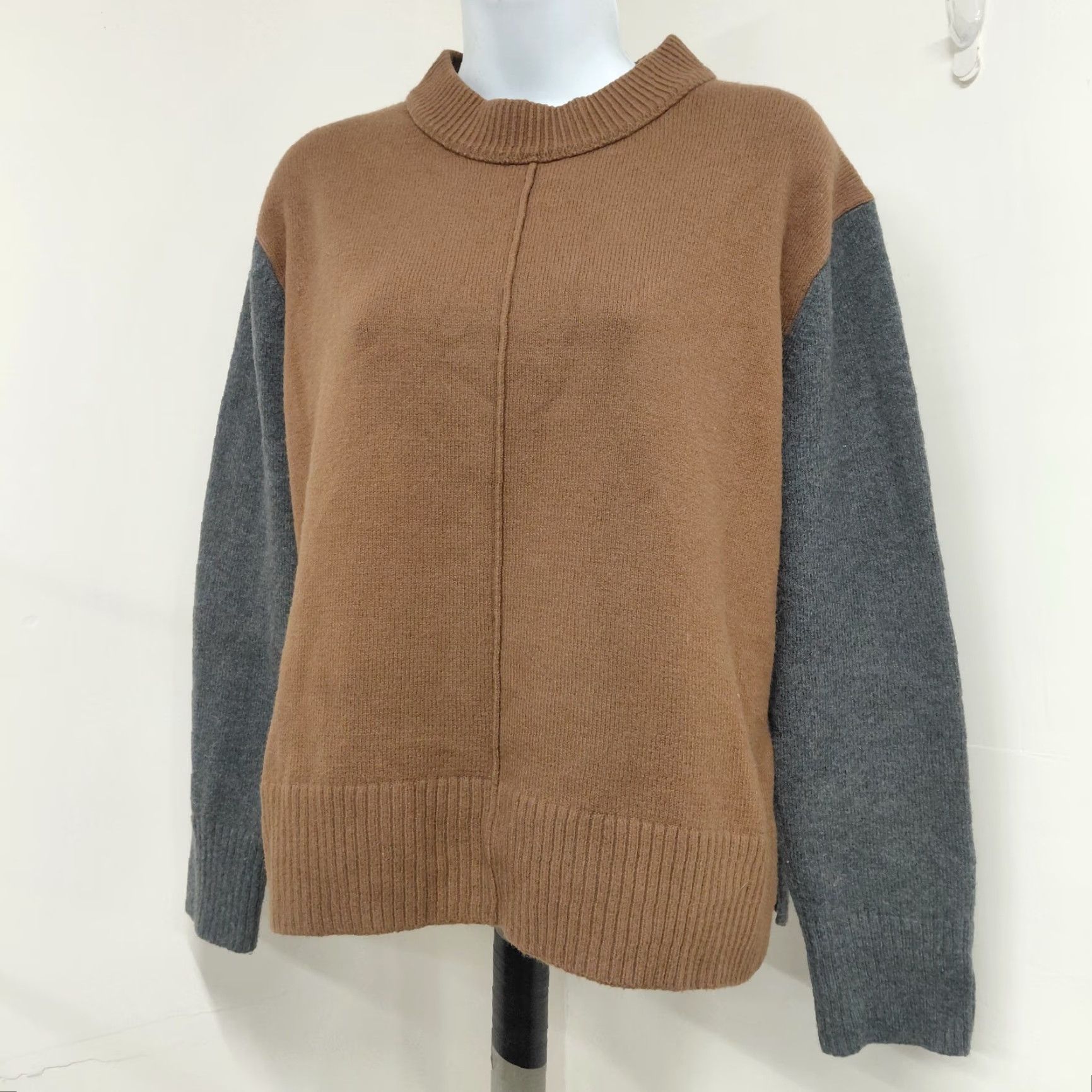 Banana Republic Banana Republic Sweater Womens M Brown/Gray Long Sleeve Crewneck Wool Blend Knit Pullover Size M / US 6-8 / IT 42-44 - 4 Thumbnail