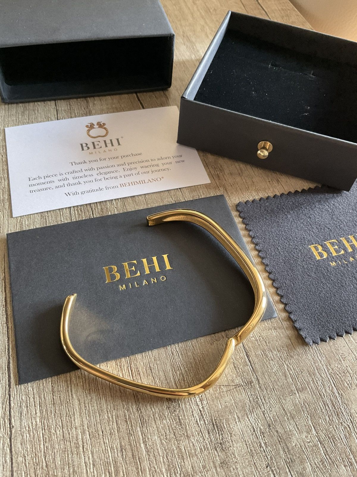 Other BEHI JOHA BRACELET Size ONE SIZE - 5 Thumbnail