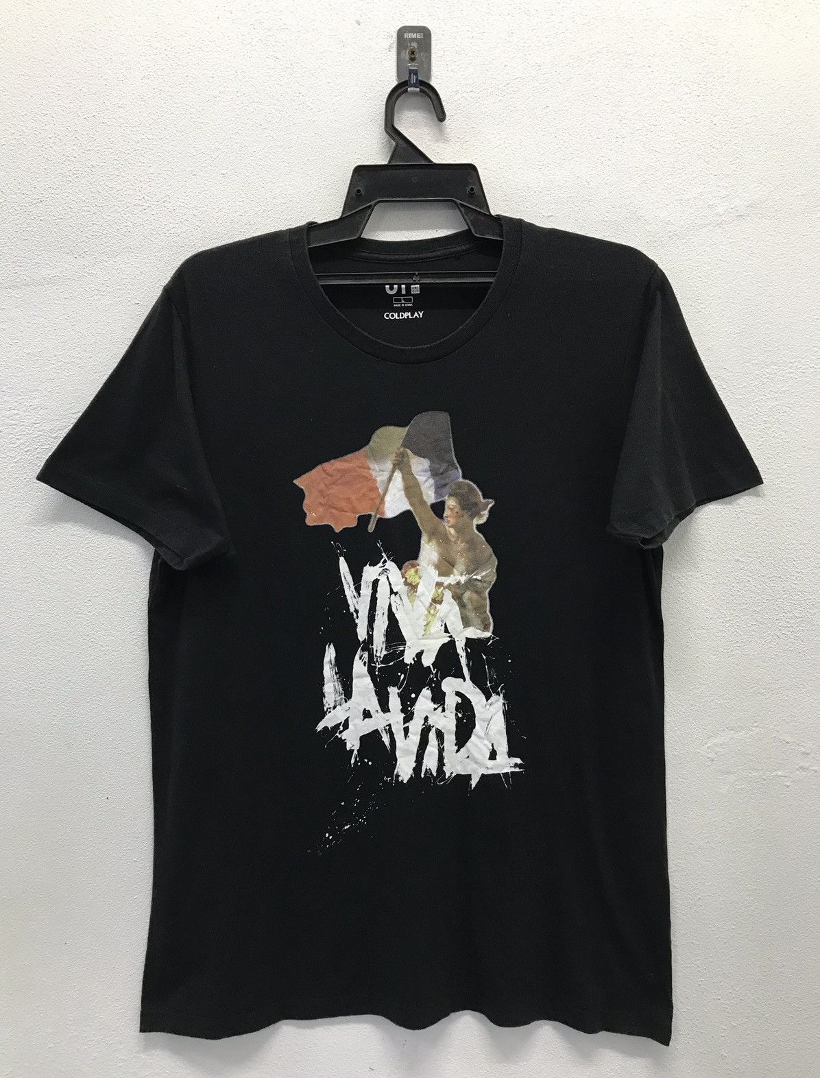 Band Tees × Uniqlo × Vintage Vintage Uniqlo Coldplay Viva La Vida Shirt Size US L / EU 52-54 / 3 - 1 Thumbnail