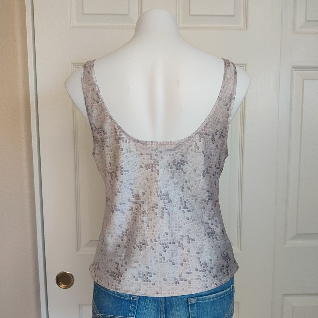 Victoria's Secret silky satin double scoop neck camisole sz M Size ONE SIZE - 6 Thumbnail