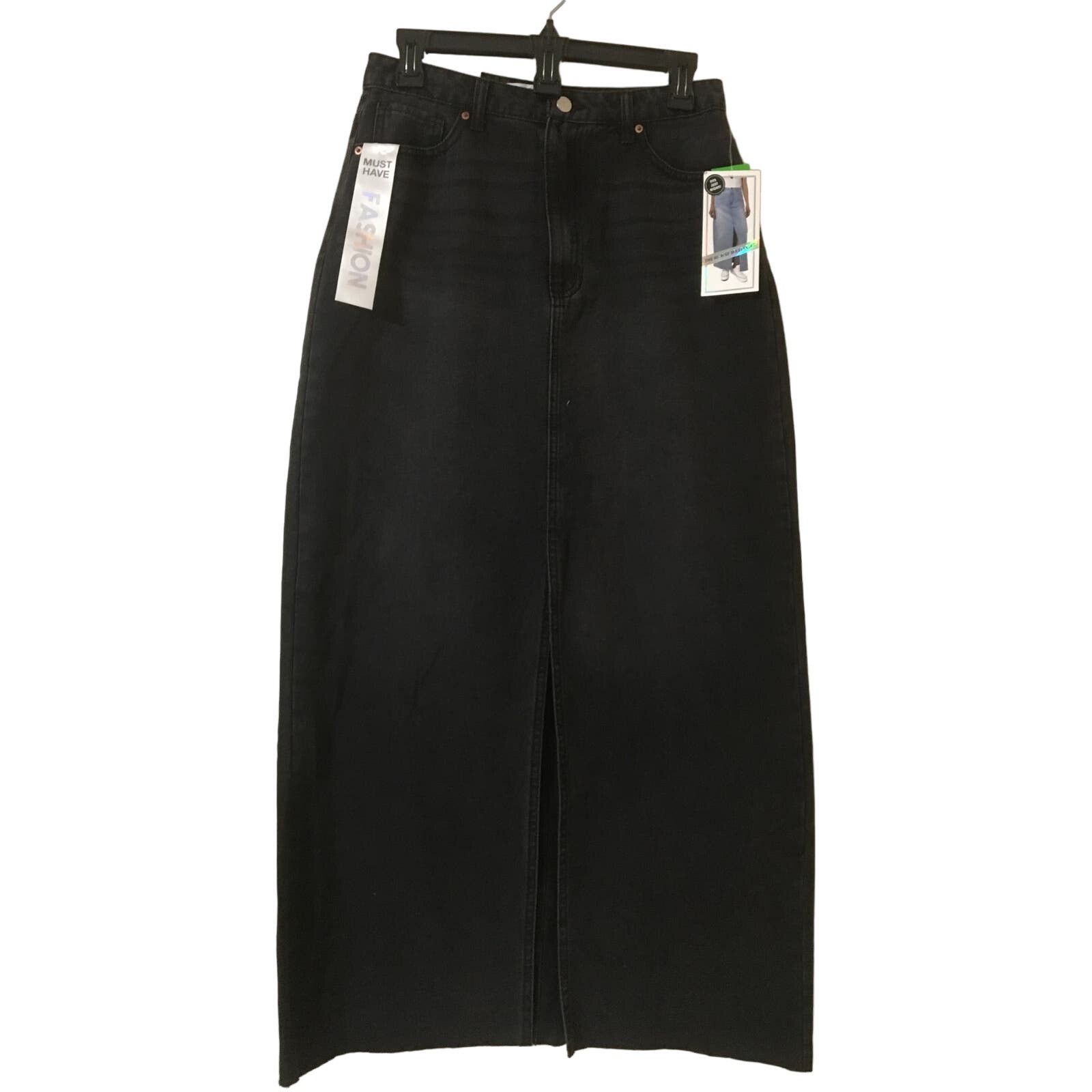 Other NWT Tinseltown Hi-Rise Maxi Skirt Black Size Medium, Pockets Size 30" / US 8 / IT 44 - 2 Thumbnail