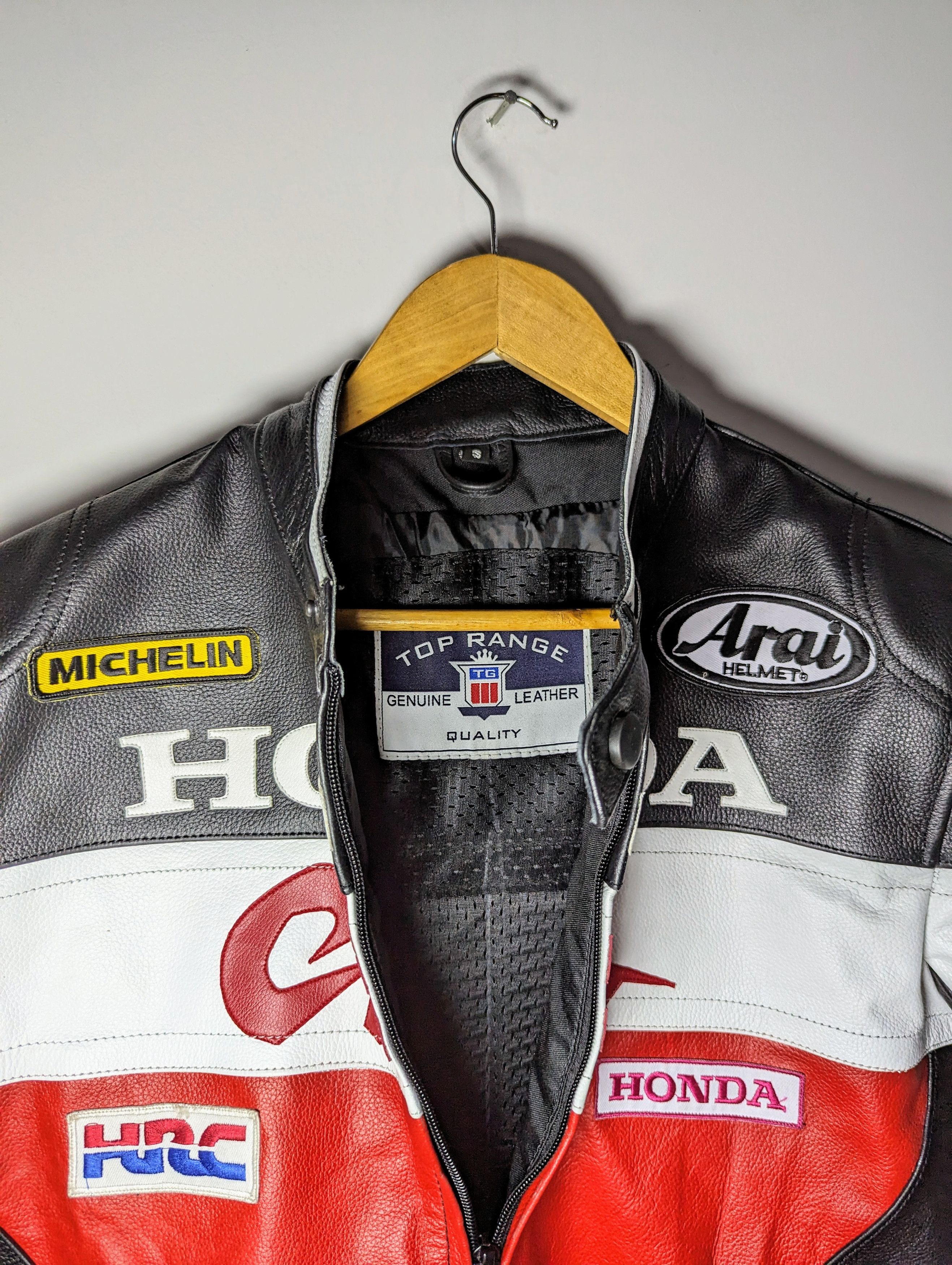 Honda 💥🔥 HONDA CBR RACING LEATHER JACKET RARE Size US S / EU 44-46 / 1 - 6 Thumbnail