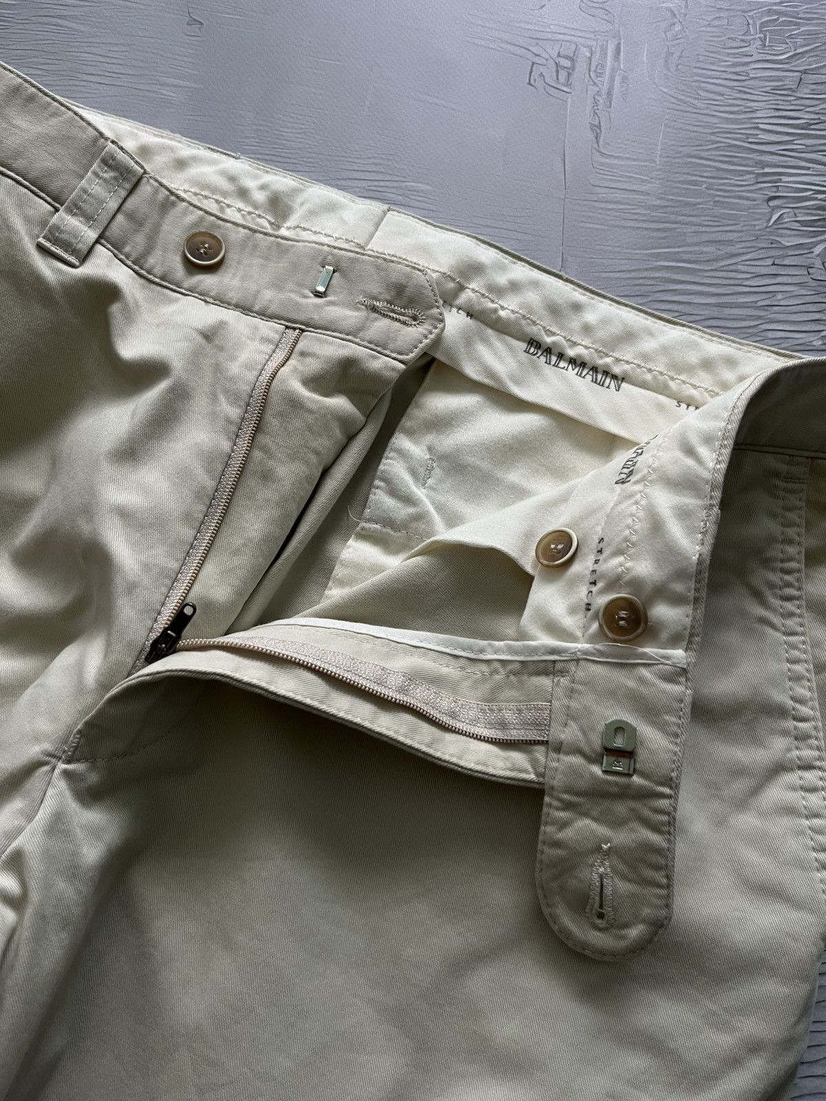 Balmain Balmain Luxury Pants Vintage White Casual Size US 32 / EU 48 - 5 Thumbnail