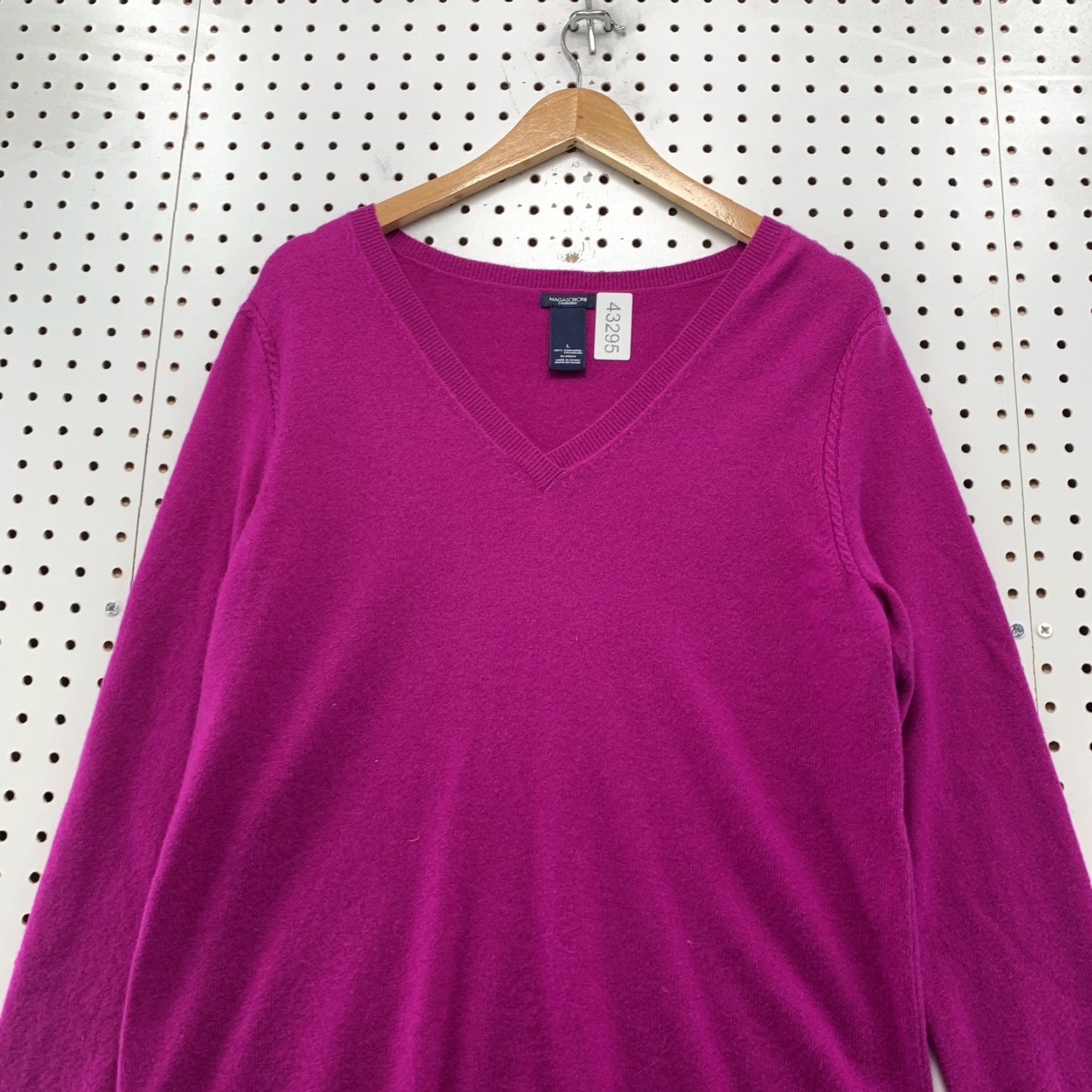 Vintage Magaschoni Cashmere Sweater Womens Large Purple Long Sleeve V-Neck Pullover Casual Size L / US 10 / IT 46 - 2 Thumbnail