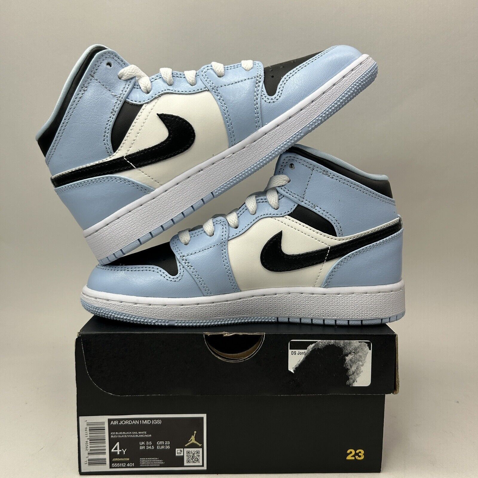 Nike Nike Air Jordan 1 Mid Retro GS "Ice Blue” 2023 Size US 5.5 / IT 35.5 - 3 Thumbnail