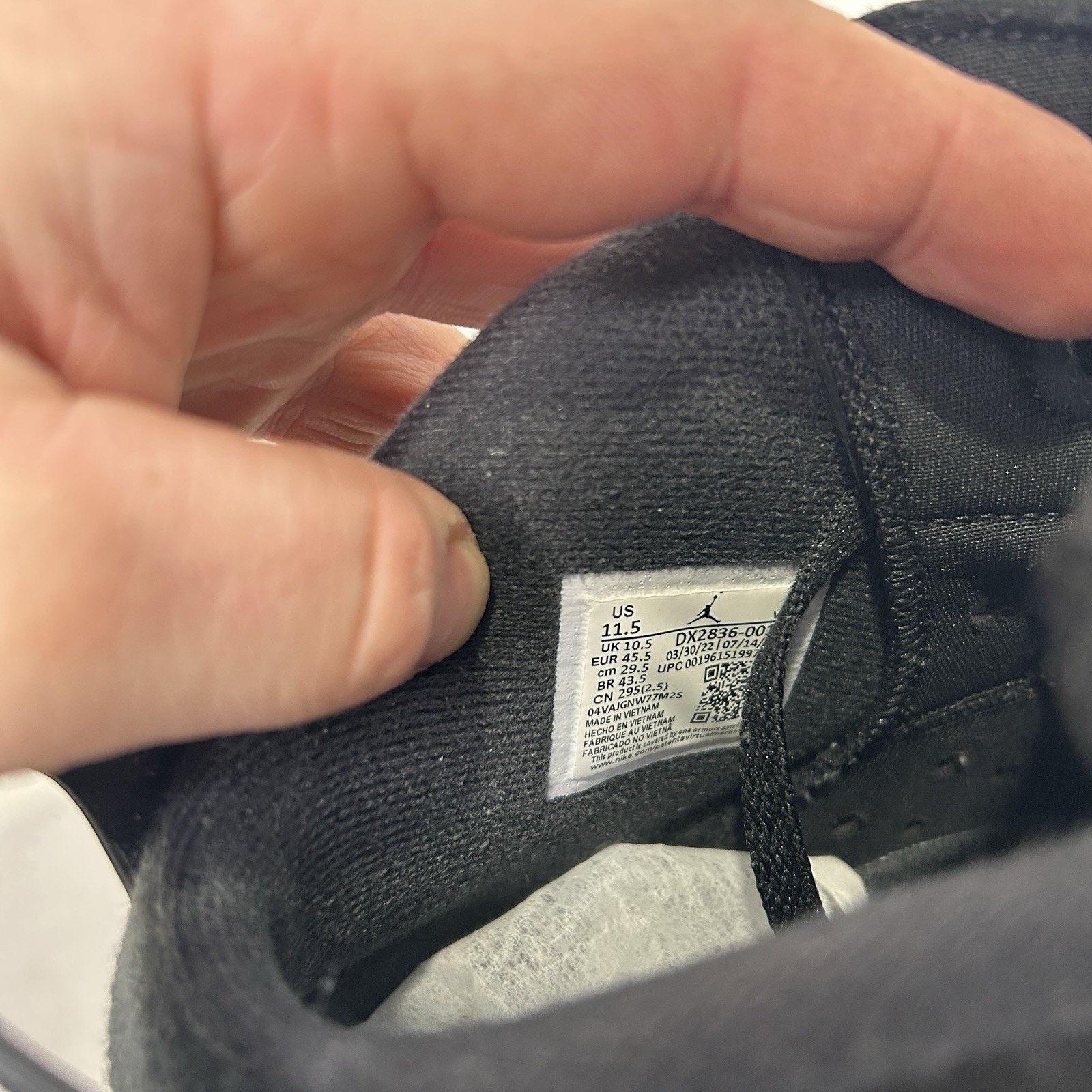 Jordan Brand Nike Air Jordan 6 Retro OG “Chrome/Black Silver” Size US 11.5 / EU 44-45 - 11 Thumbnail