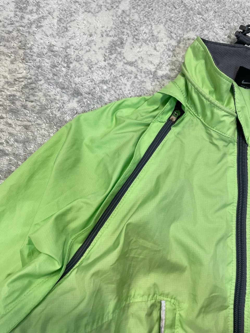 Nike Vintage Nike Clima-FIT Green Zip-Off Sleeves Jacket Men’s Size US S / EU 44-46 / 1 - 15 Thumbnail