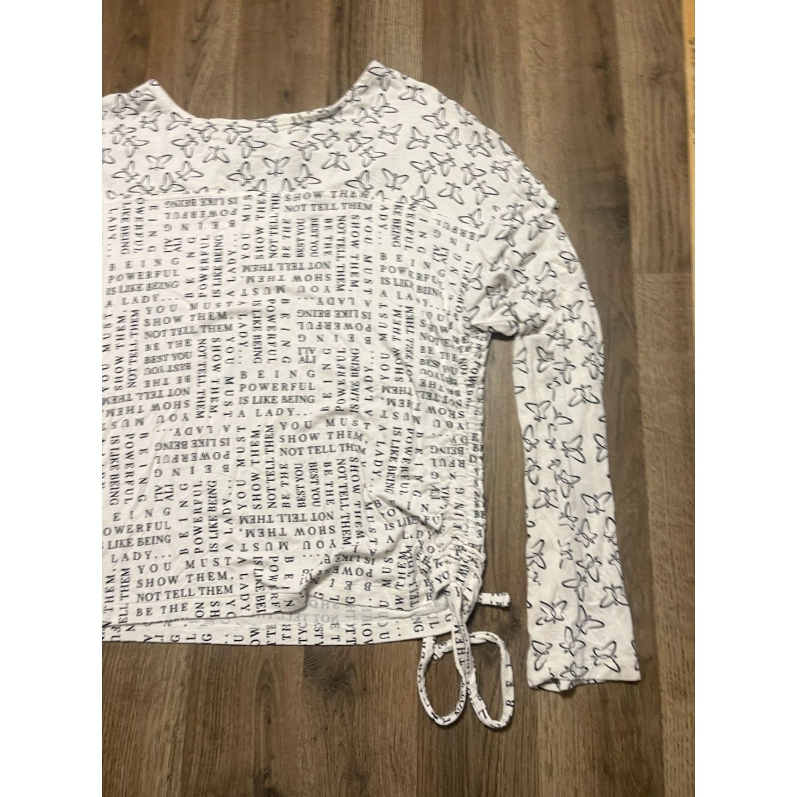 Vintage VINTAGE Laila Ali Shirt Women’s Medium White Black Allover Print Long Sleeve Size M / US 6-8 / IT 42-44 - 4 Thumbnail