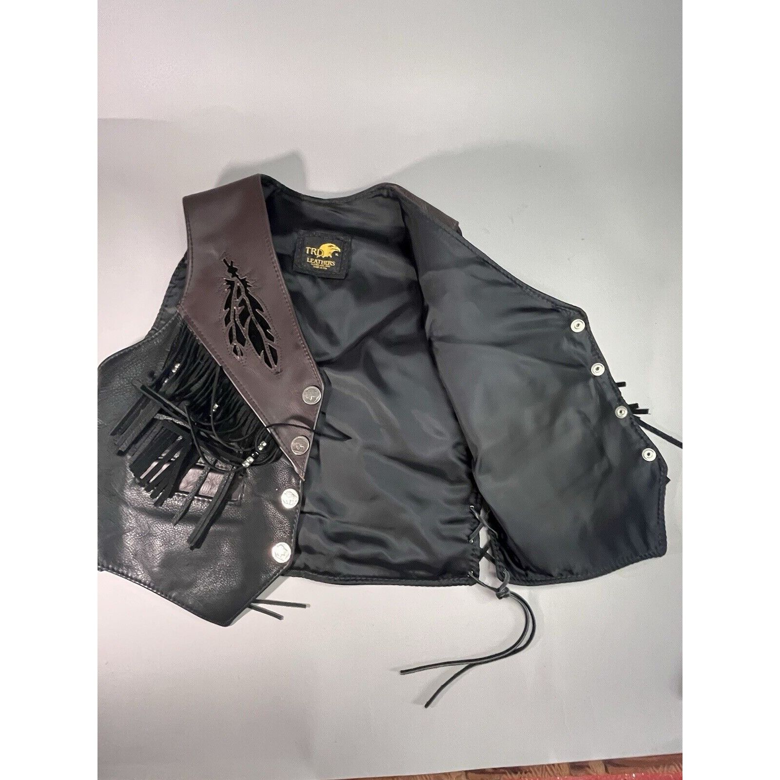 Other TRD Leathers Women's Black Biker Vest Fringe Eagle Inlay Buf Size XL / US 12-14 / IT 48-50 - 5 Thumbnail