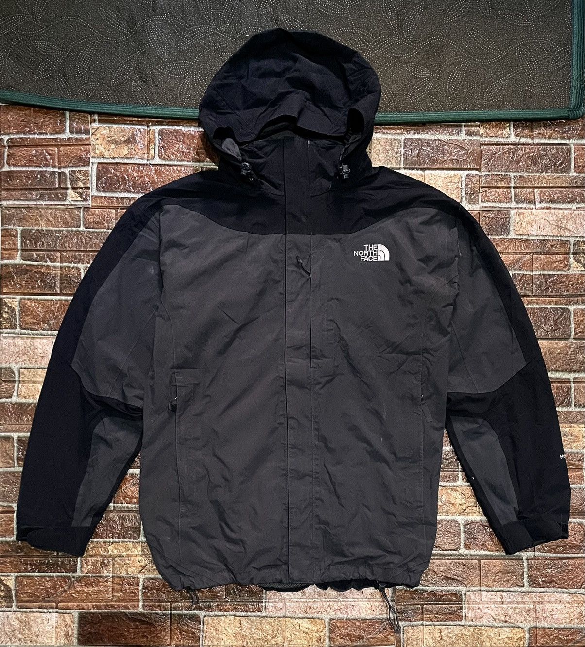The North Face The North Face HyVent Drill Black Jacket Size US L / EU 52-54 / 3 - 1 Thumbnail