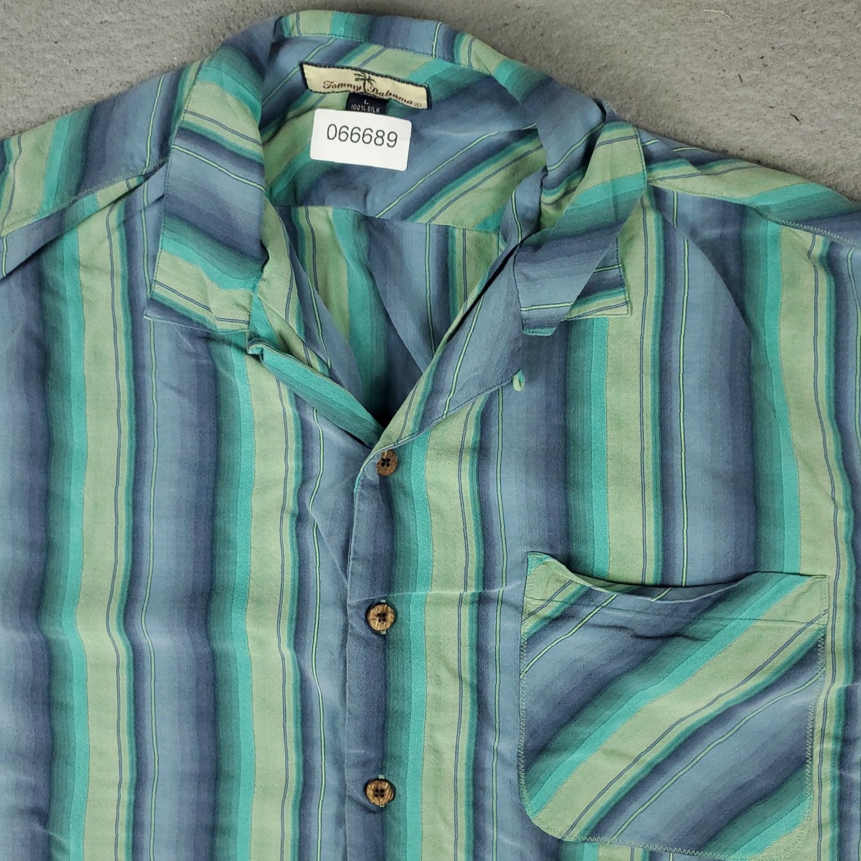 Tommy Bahama Tommy Bahama Shirt Mens Large Blue Striped Silk Hawaiian Button Up Size US L / EU 52-54 / 3 - 2 Thumbnail