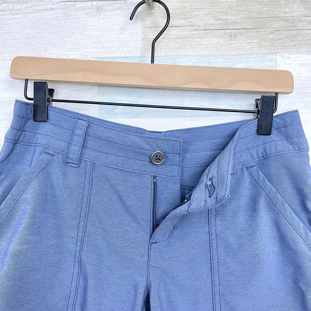 Columbia Columbia Pilsner Peak Hiking Shorts Blue 5" Inseam Womens 4 Size 27" / US 4 / IT 40 - 2 Thumbnail