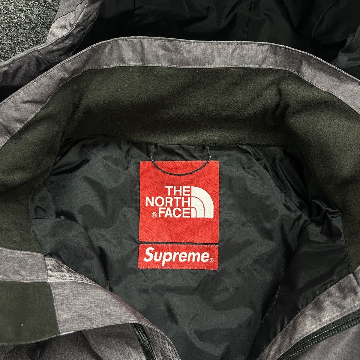Supreme × The North Face Supreme The North Face TNF Jacket Night Summit 2008 Medium Size US M / EU 48-50 / 2 - 10 Thumbnail