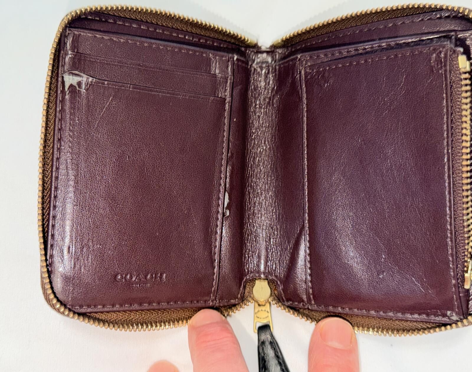 Coach Coach Wizard Of Oz Small Zip Around Wallet I With Patches Size ONE SIZE - 6 Thumbnail