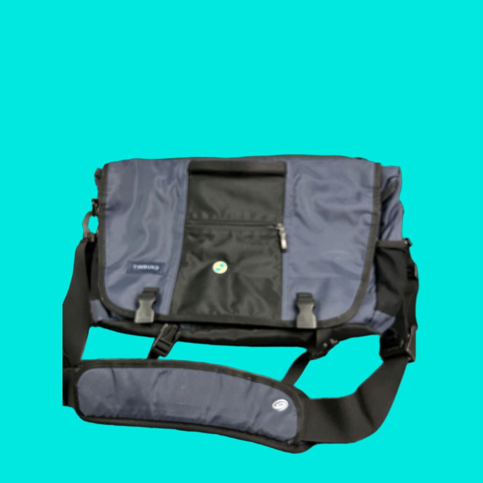 Vintage Timbuk2 Classic Messenger Bag Medium Blue Striped Nylon Water Resistant Crossbody For Men