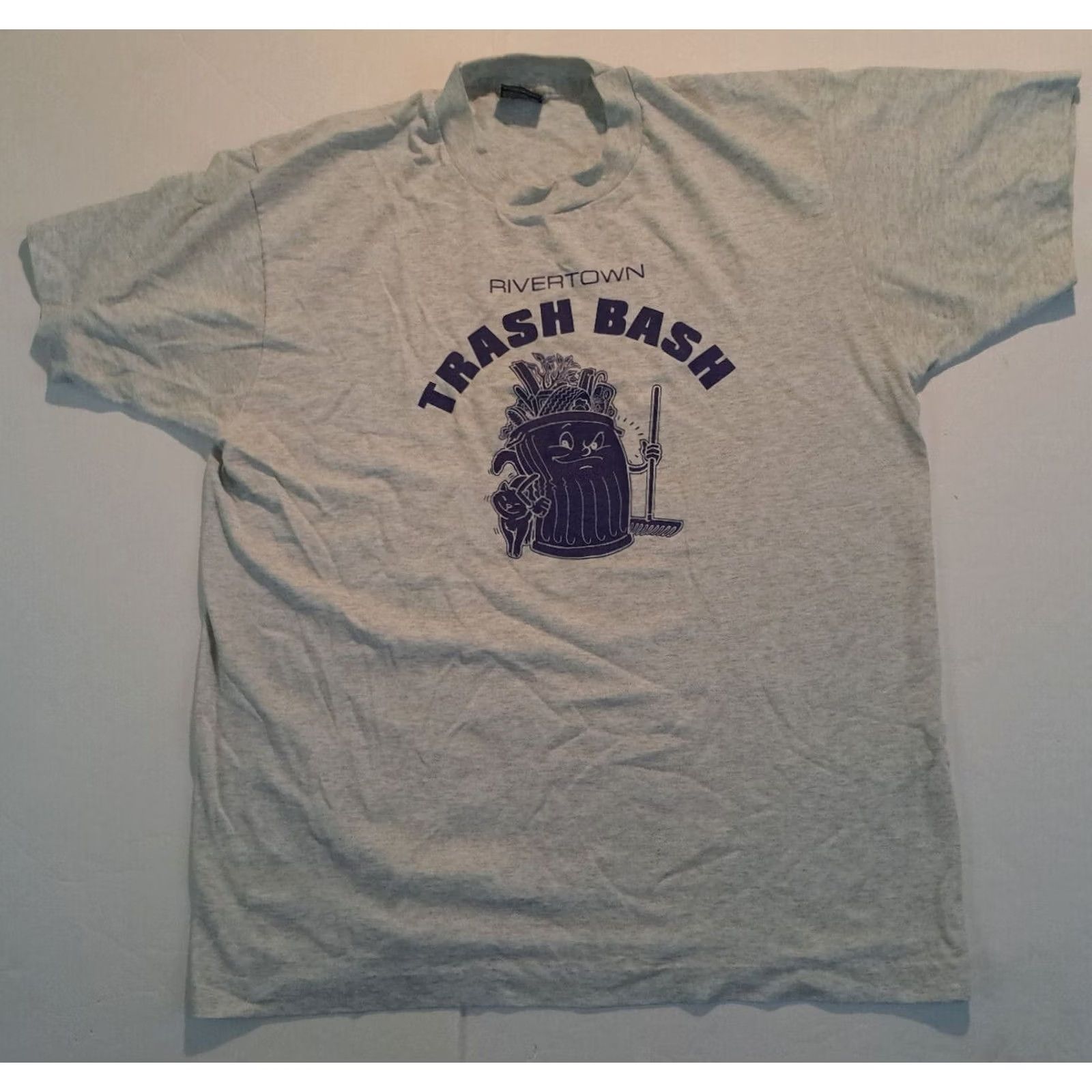 Fruit Of The Loom VINTAGE Rivertown Detroit USA Made T-Shirt Mens L Light Grey 1990s Stitch Short Sleeve Solid Size US L / EU 52-54 / 3 - 2 Thumbnail