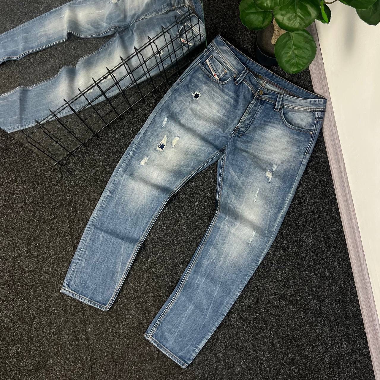 Diesel Diesel vintage distressed denim jeans pants slim luxury y2k Size US 38 / EU 54 - 1 Thumbnail