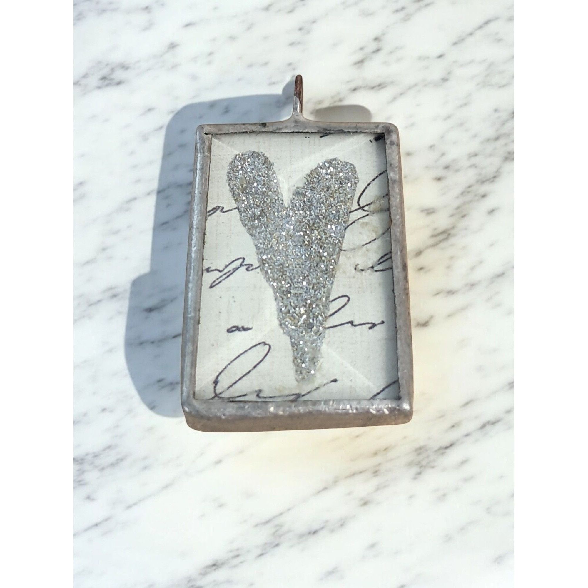 Other Reversible Stained Glass Pendant – Heart & Leopard Print Size ONE SIZE - 1 Thumbnail