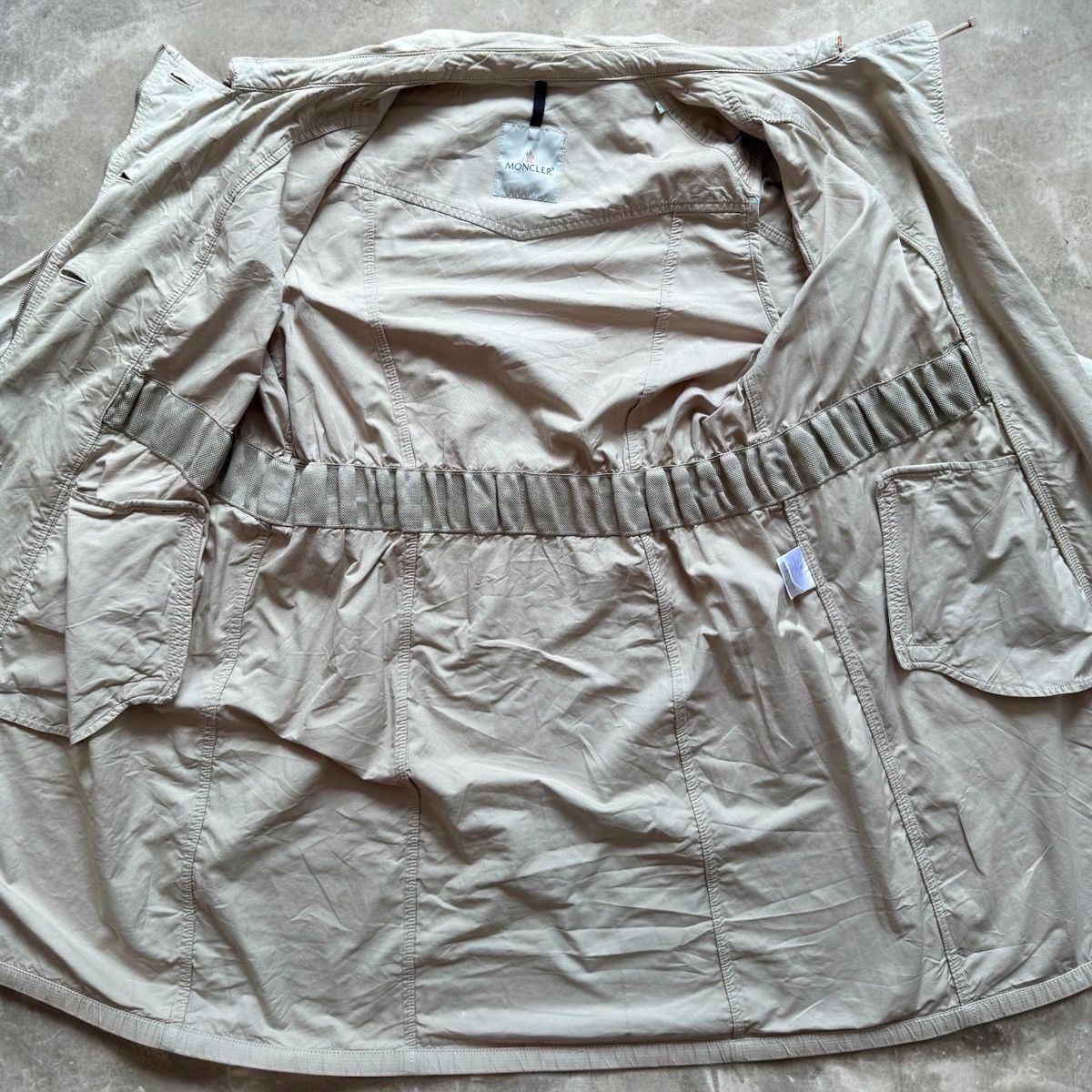 Moncler Moncler 2000s Double-Breasted Belted Coat Size M / US 6-8 / IT 42-44 - 8 Thumbnail