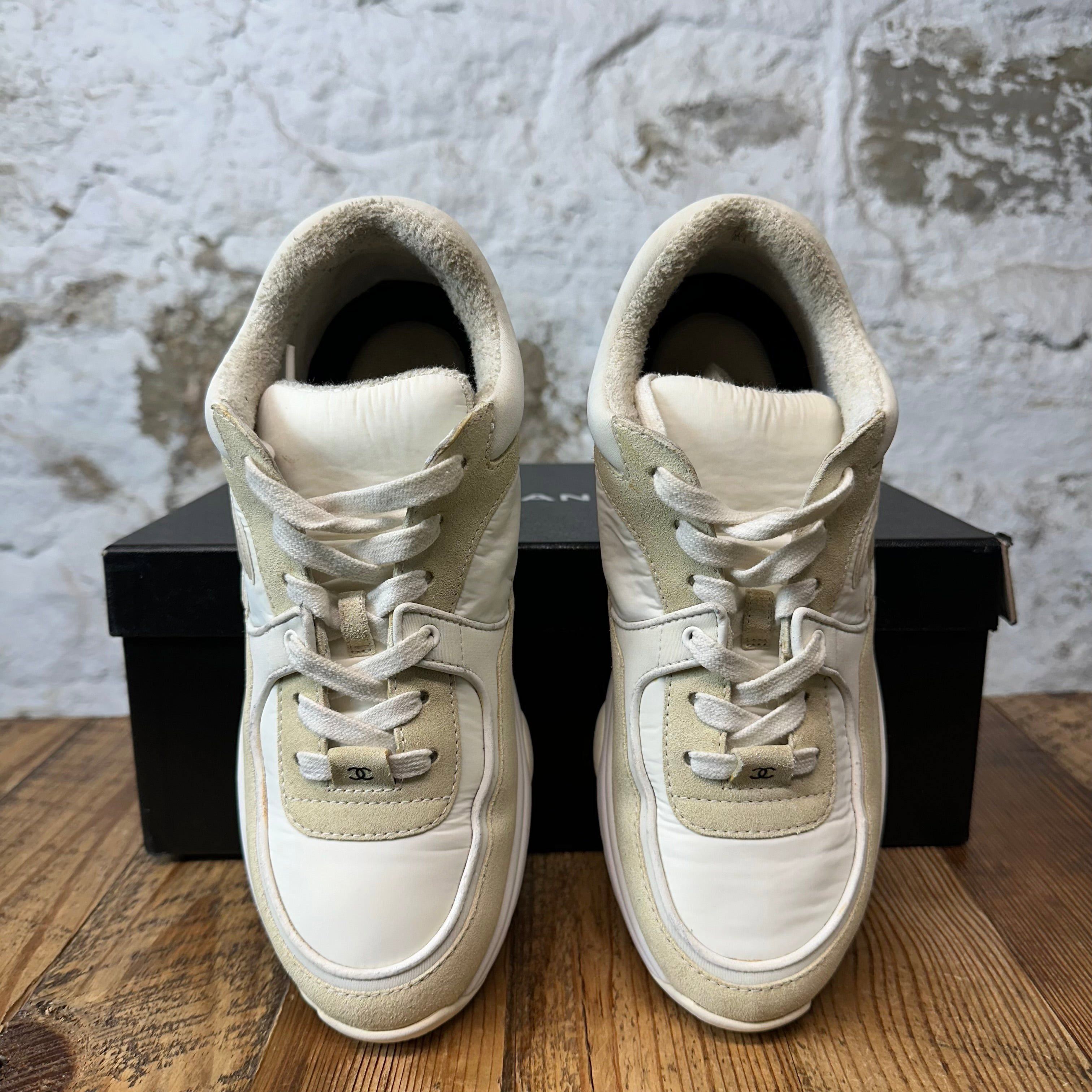 Chanel Chanel CC Beige White Trainer Sneaker Sz 6 (38) Size US 6 / EU 39 - 3 Thumbnail