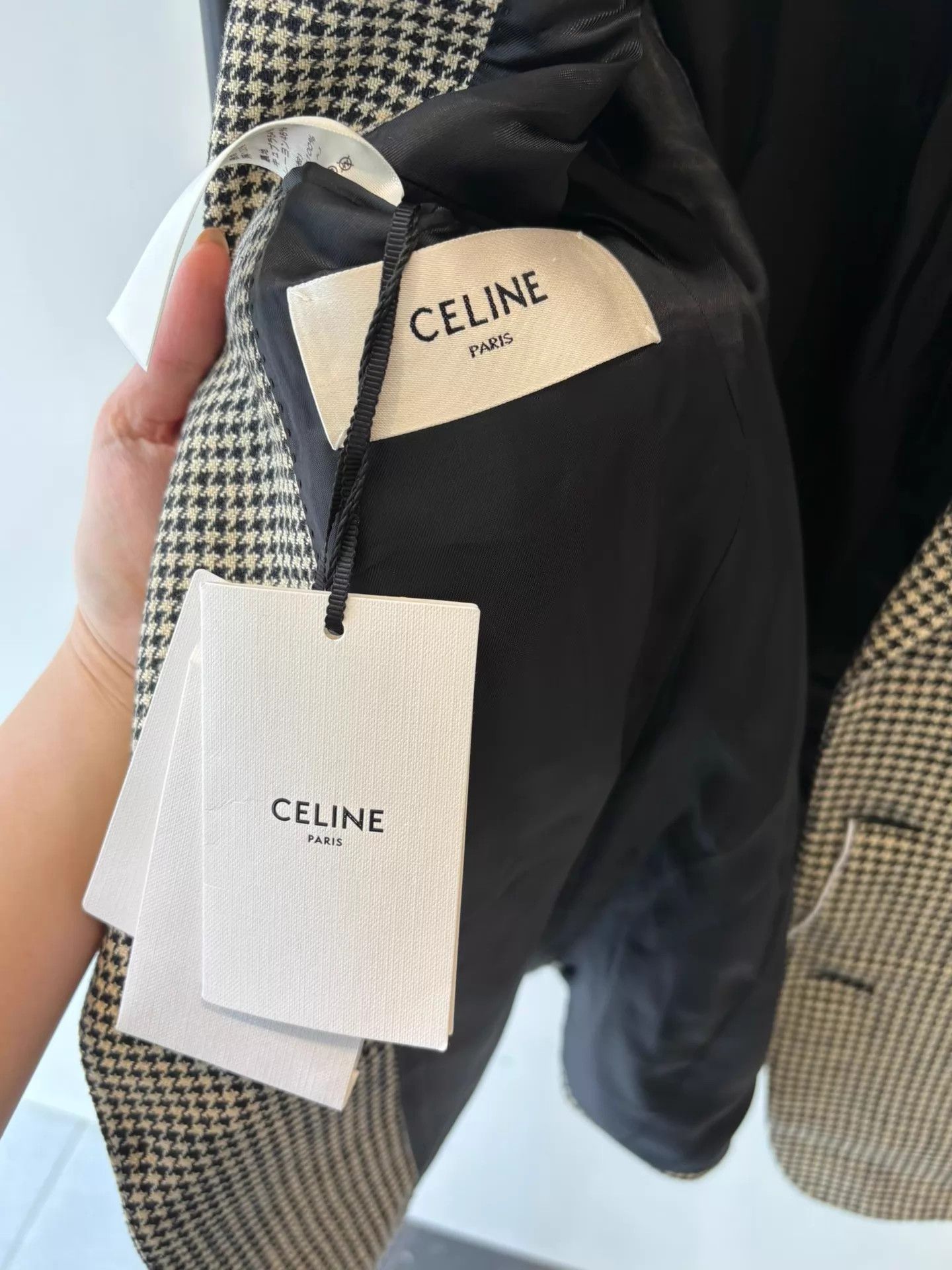 Celine Celine 100% Linen Black/Beige Houndstooth Blazer 36 NWT Size 36R - 4 Thumbnail