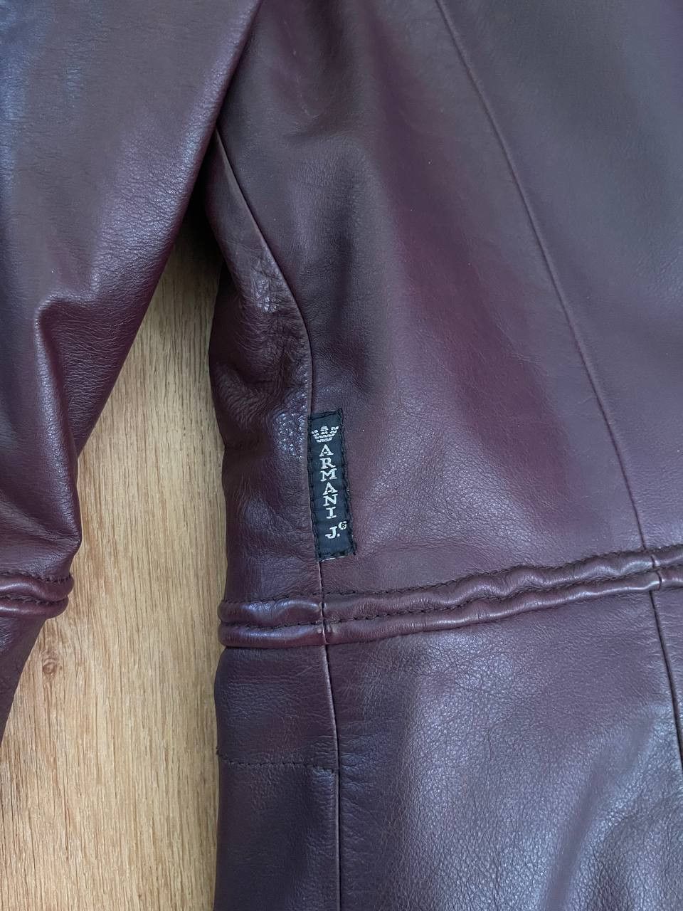 Giorgio Armani × Vintage Armani Women Leather Coat Burgundy Size L / US 10 / IT 46 - 12 Thumbnail