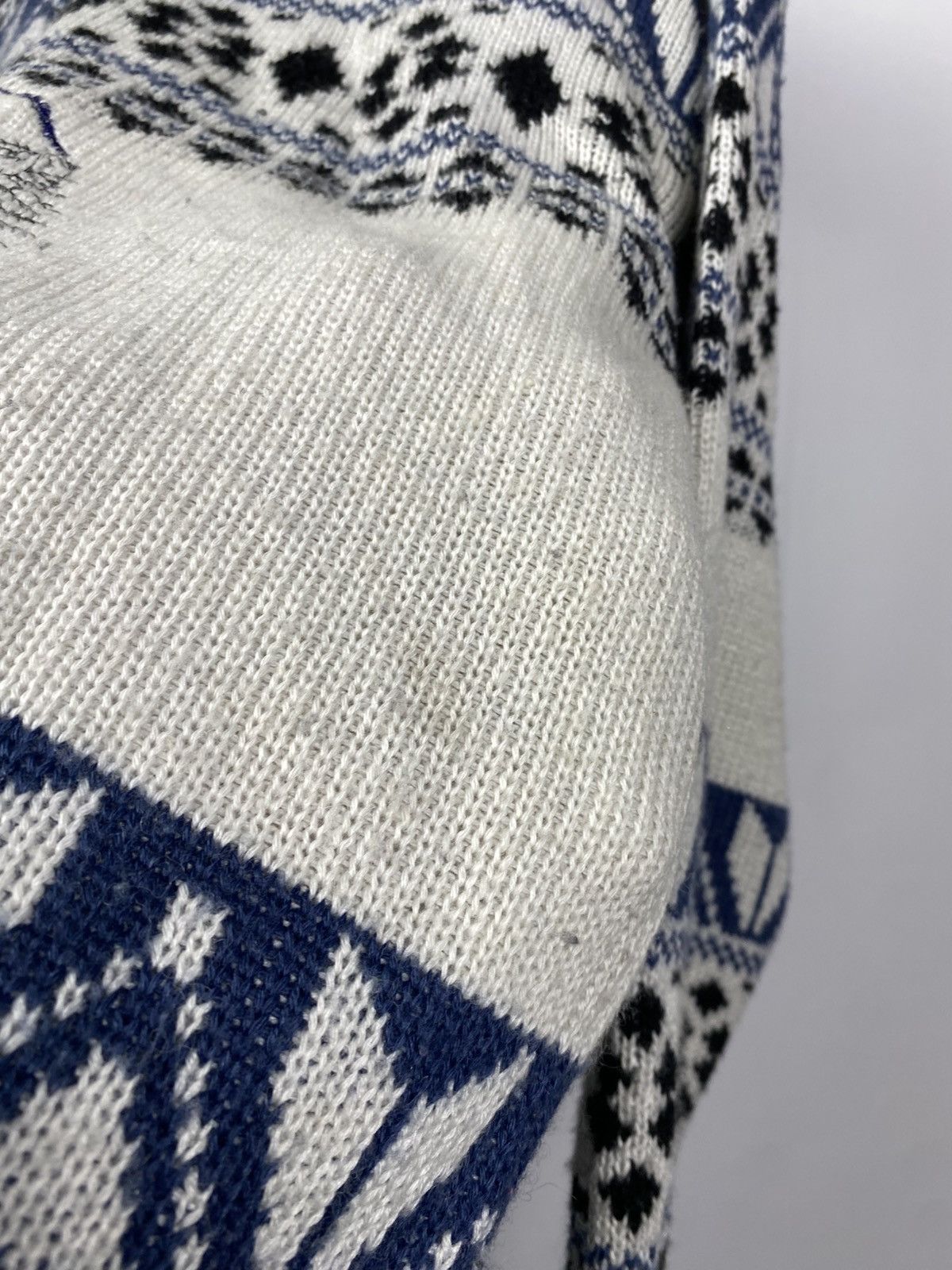 Japanese Brand × Vintage CRAZY VINTAGE 80s ART ALASKA Dog Husky SWEATER Japanese Size US S / EU 44-46 / 1 - 4 Thumbnail
