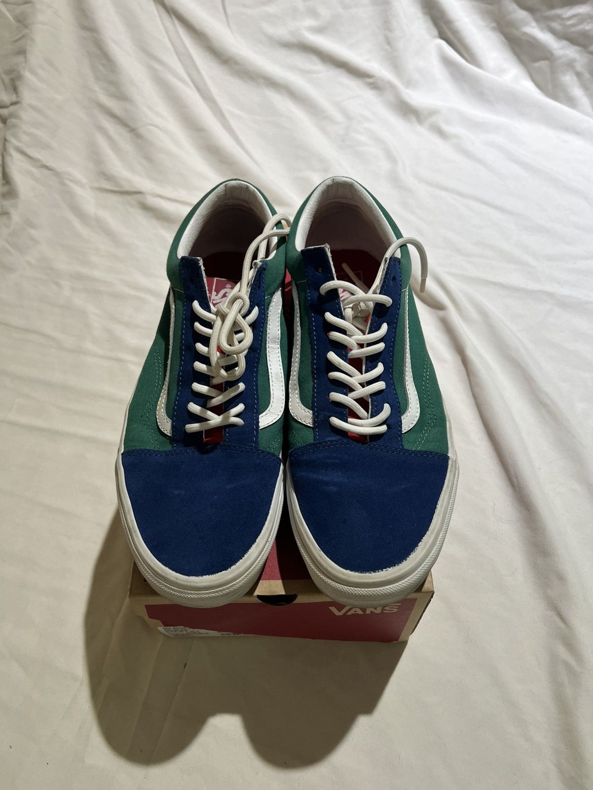 Vans Vans Yacht Club Old Skool Size US 11 / EU 44 - 2 Thumbnail