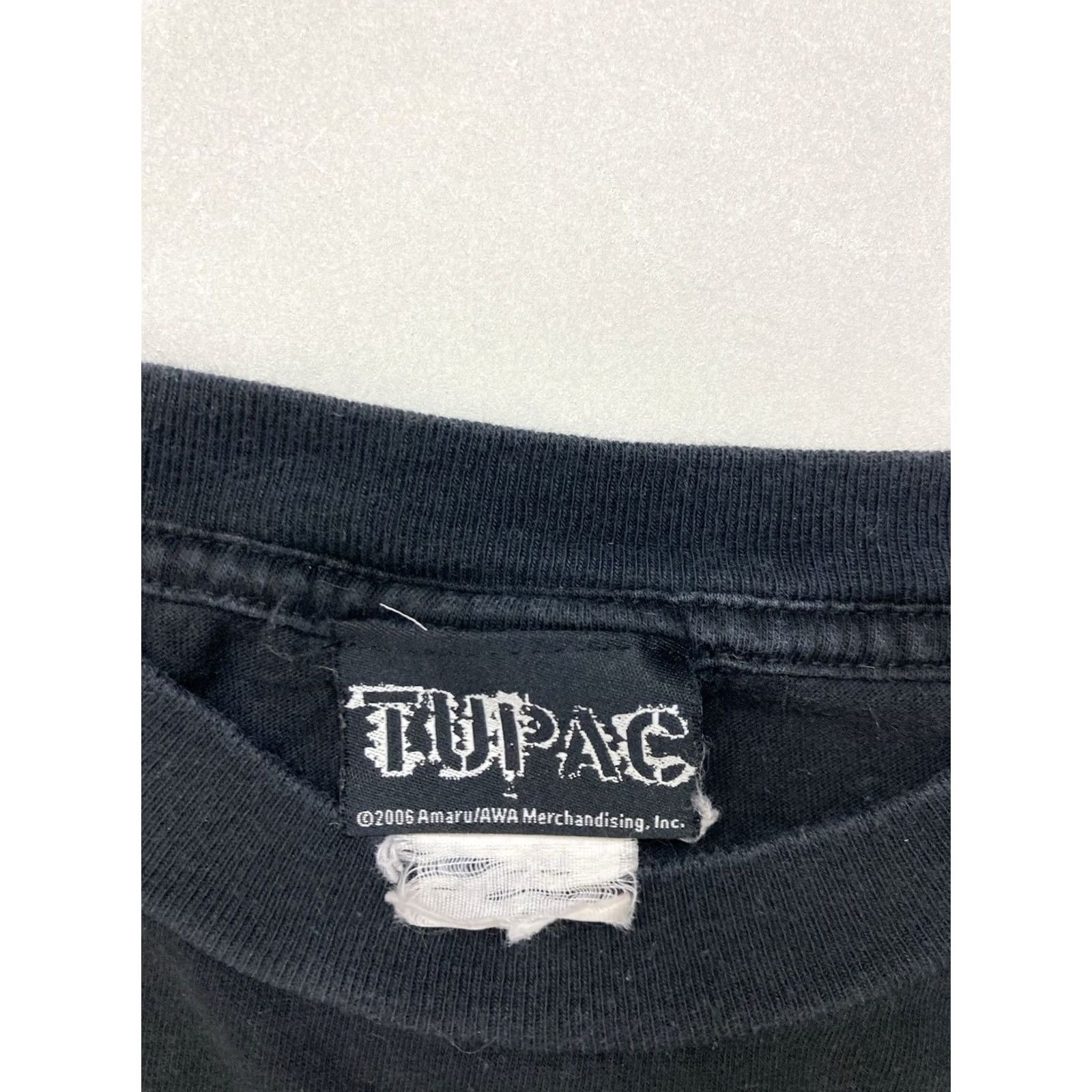 Vintage VINTAGE 2pac Tupac Shakur 2006 Graphic T-shirt Women Small Black Music Shirt XS? Size S / US 4 / IT 40 - 4 Thumbnail