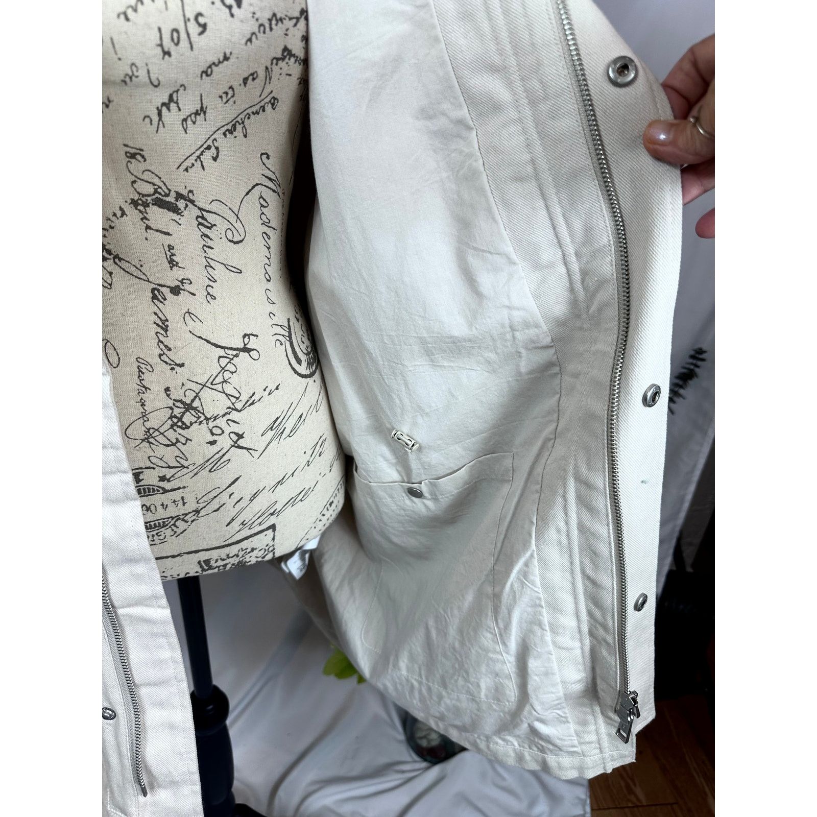 PIOMBO MP Piombo Safari 4 Flap Pocket Jacket Concealed zip size S Size US S / EU 44-46 / 1 - 10 Thumbnail