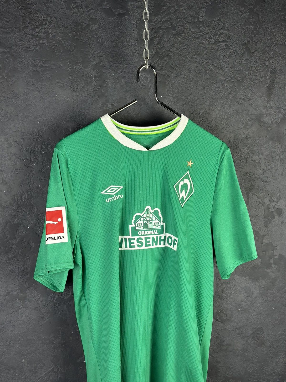 Umbro Umbro Werder Bremen VELCOVIC 13 Soccer Jersey Shirt Football Size US L / EU 52-54 / 3 - 3 Thumbnail