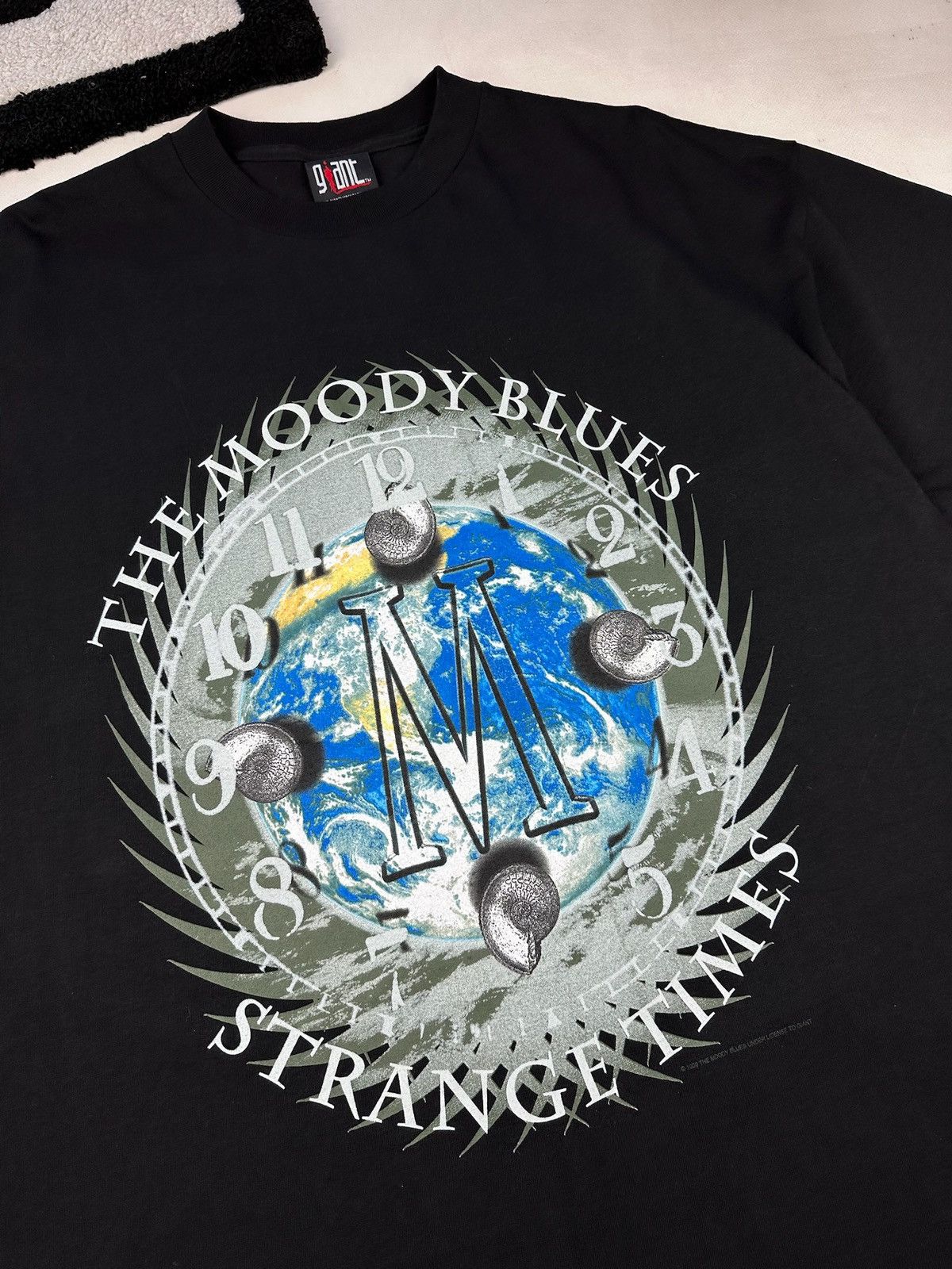 Band Tees × Brockum × Vintage Vintage The Moody Blues tee band tShirt Size US XL / EU 56 / 4 - 4 Thumbnail