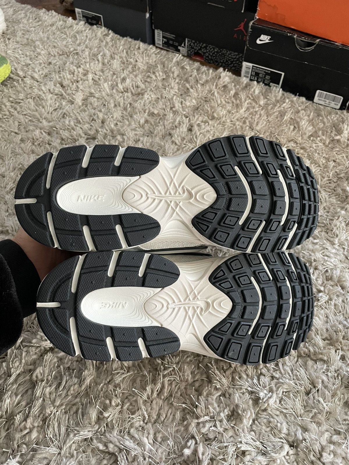 Nike Nike v5 RNR Summit White Size US 7.5 / EU 40-41 - 7 Thumbnail