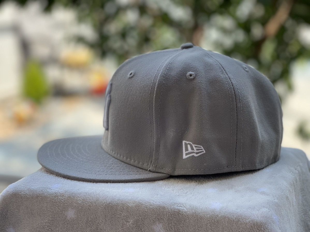 New Era × New York Yankees Yankees Fitted hat 75/8 Size ONE SIZE - 3 Thumbnail