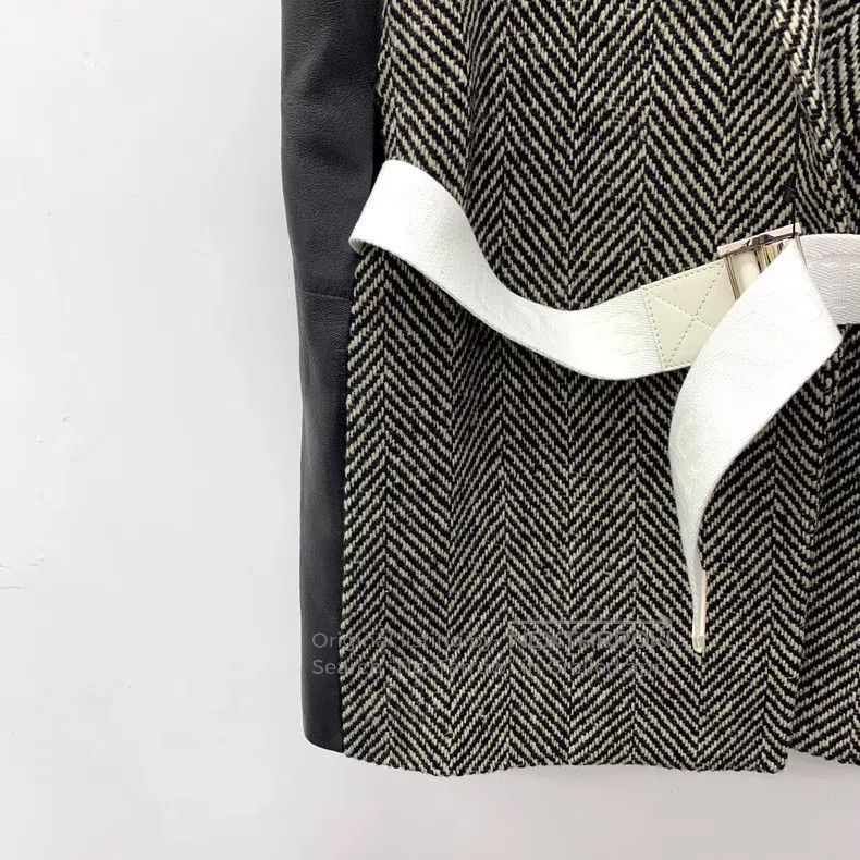 Louis Vuitton Louis Vuitton 24 color-block inside logo presbyopic full p Size US XS / EU 42 / 0 - 4 Thumbnail