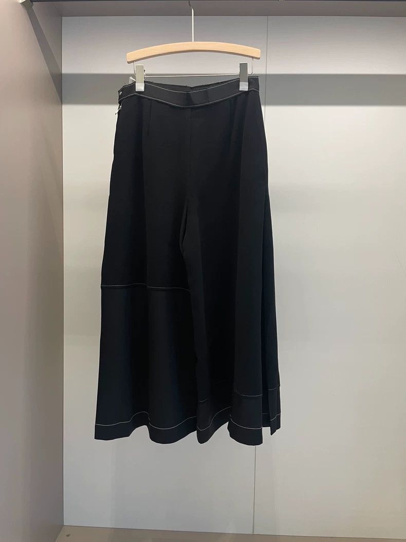 Loewe LOEWE Black polyester wide leg pants Size 25" / US 0 / IT 36 - 2 Thumbnail