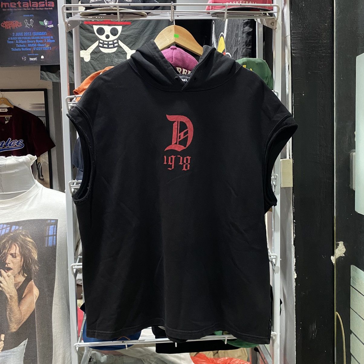 Diesel × Diesel Black Gold Diesel Rose Design Logo Sleeveless Hoodie Size US L / EU 52-54 / 3 - 1 Thumbnail